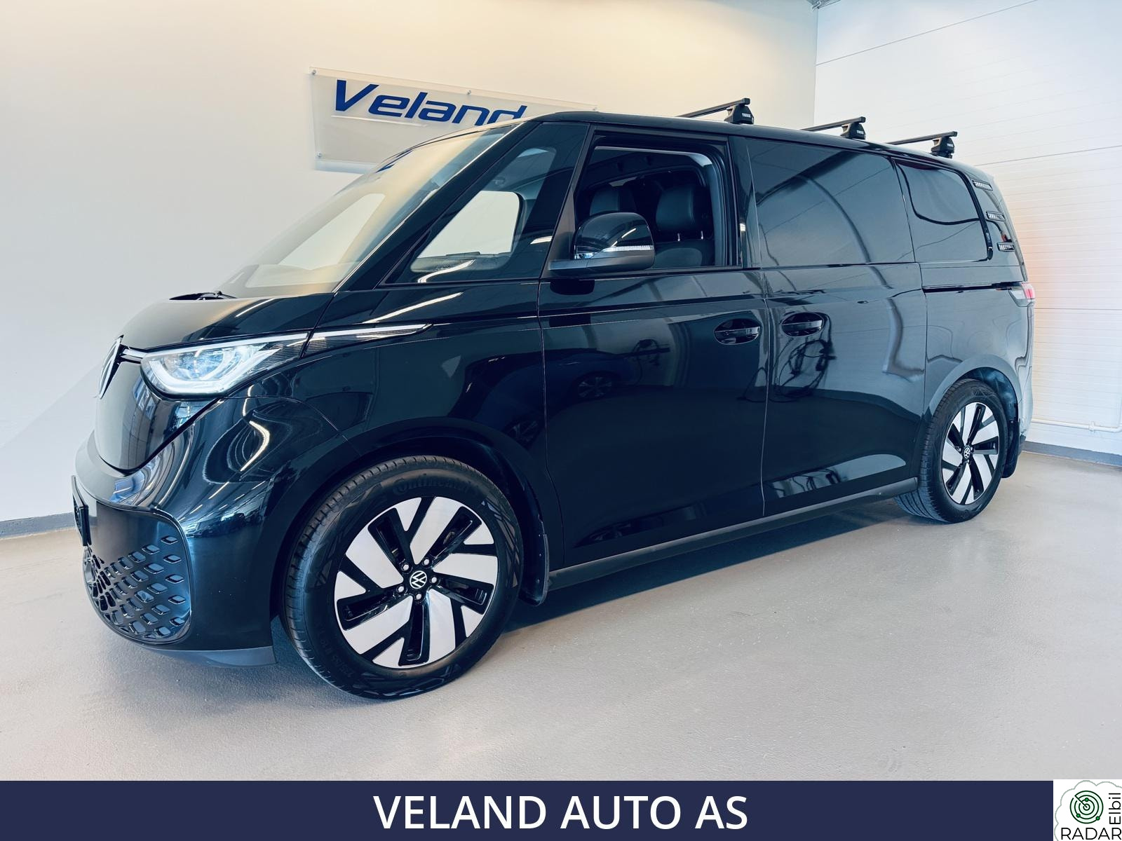 VOLKSWAGEN ID.BUZZ CARGO PRO 4MOTION CARGO PRO 4MOTION 3-SETER/HENGERFESTE/ACC/NAVI