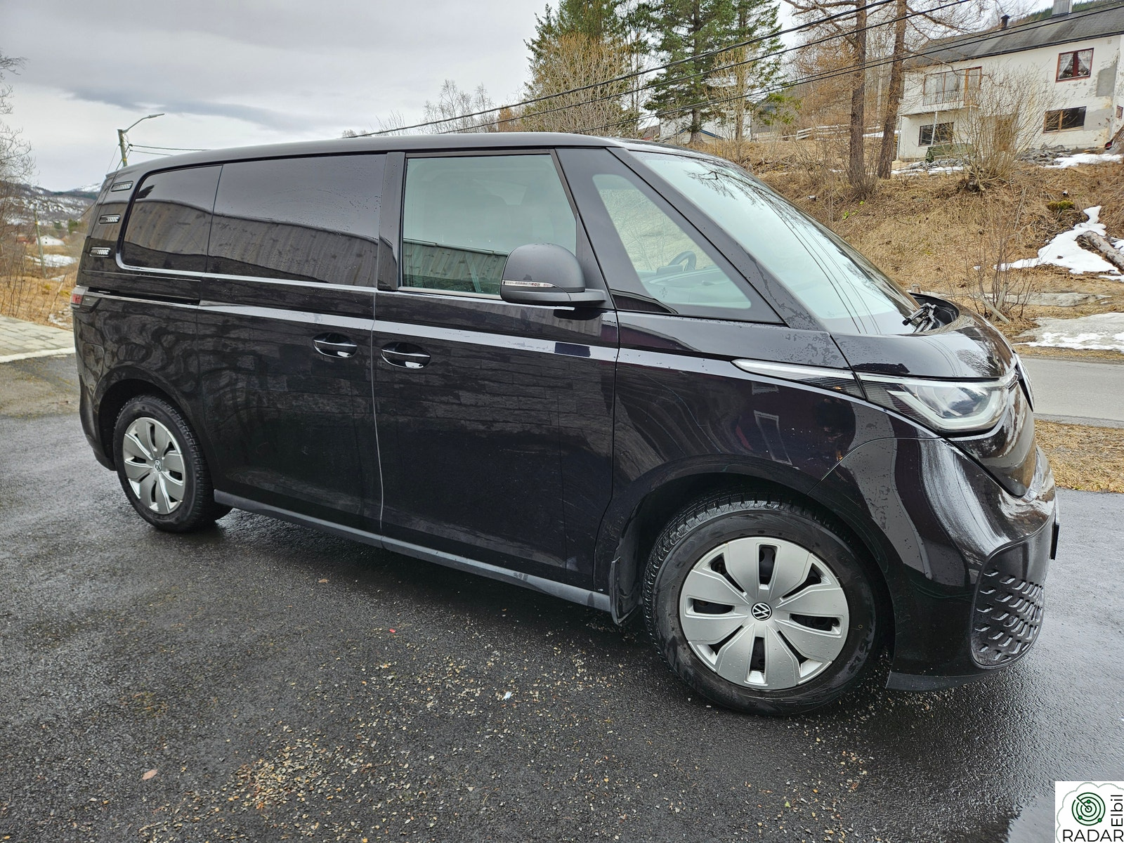 VOLKSWAGEN ID. BUZZ CARGO 150 KW 77 kWh 204hk