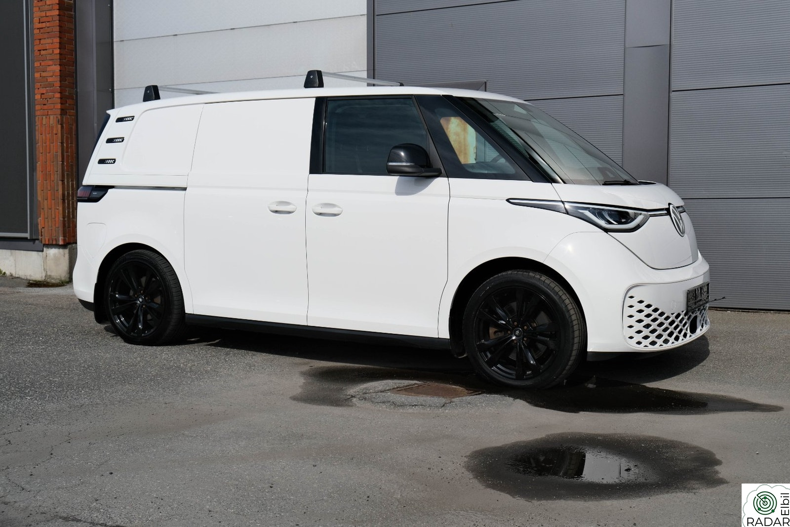 VOLKSWAGEN ID. BUZZ CARGO 150 KW 77 kWh 204hk