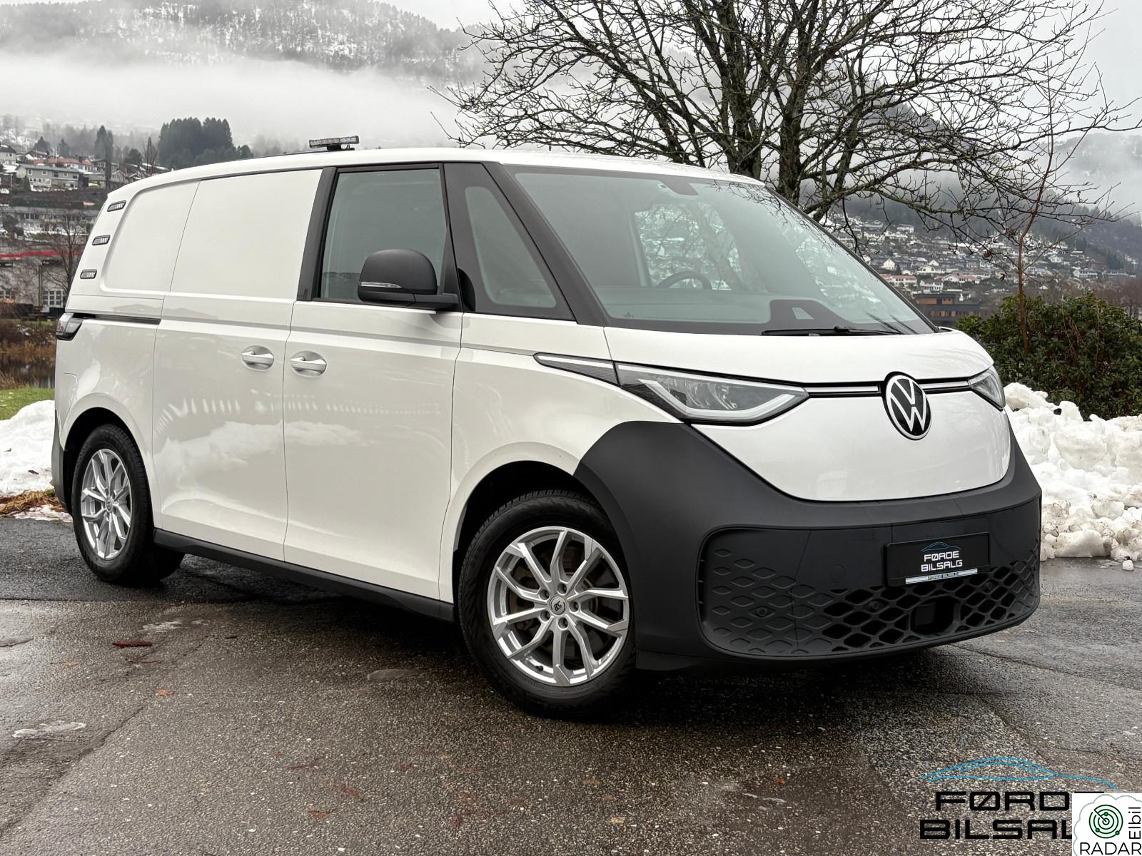 VOLKSWAGEN ID. BUZZ CARGO 150 KW CARGO 3seter/2skyvedør/RKamera/ACC/Krok/Keyless/S+V