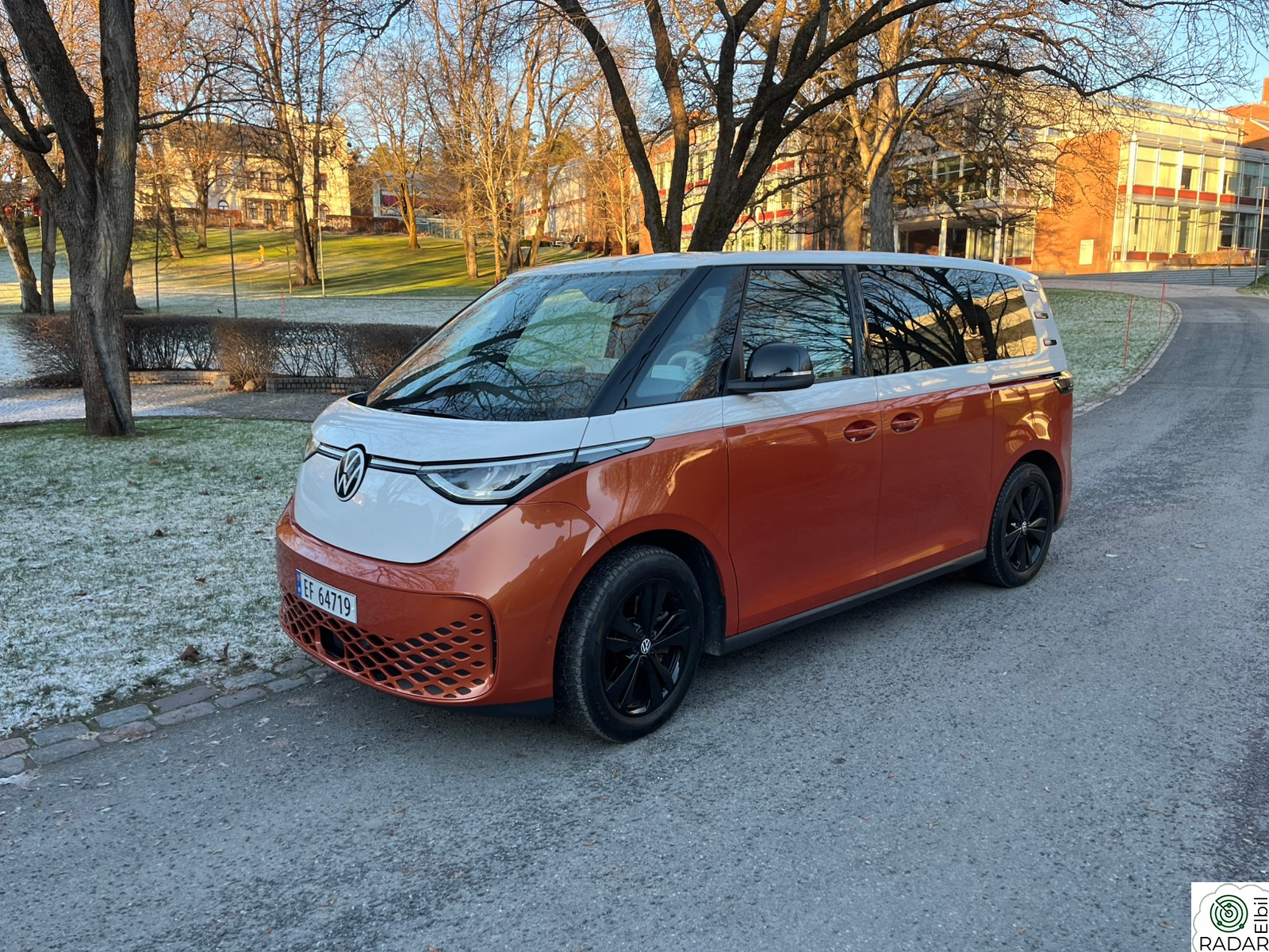 VOLKSWAGEN ID. BUZZ PRO 150 KW Pro 77kWh 204hk