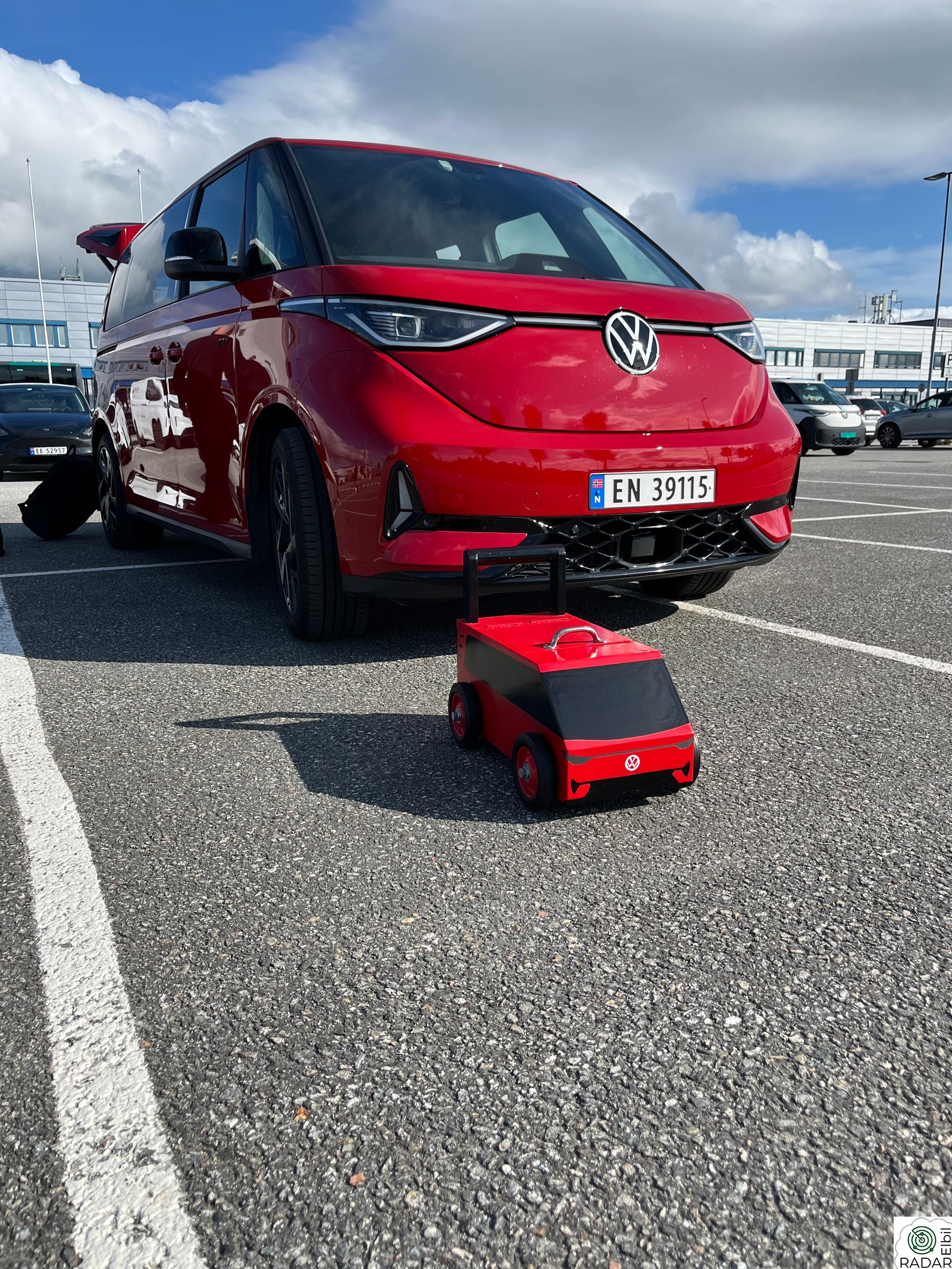 VOLKSWAGEN ID. BUZZ GTX LR 250 kW GTX Lang 86kWh 340hk 6-s