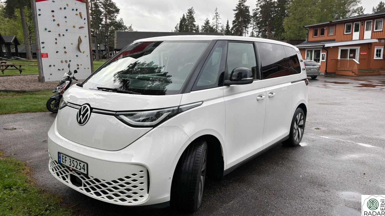 VOLKSWAGEN ID. BUZZ PRO 150 KW Pro 77kWh 204hk