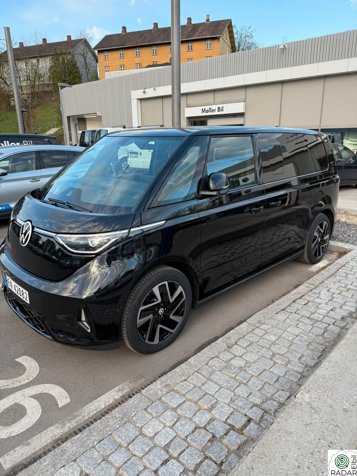 VOLKSWAGEN ID. BUZZ GTX KR 250 kW GTX 79kWh 340hk Exclusive 5-seter