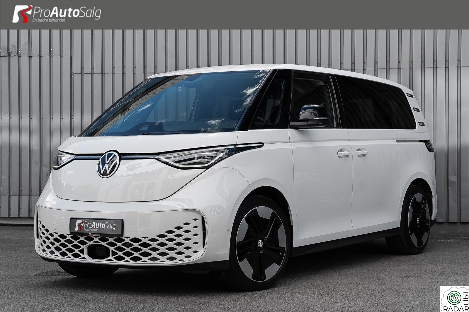VOLKSWAGEN ID. BUZZ PRO 150 KW PRO 150 KW ACC Hengerfeste 5 seter