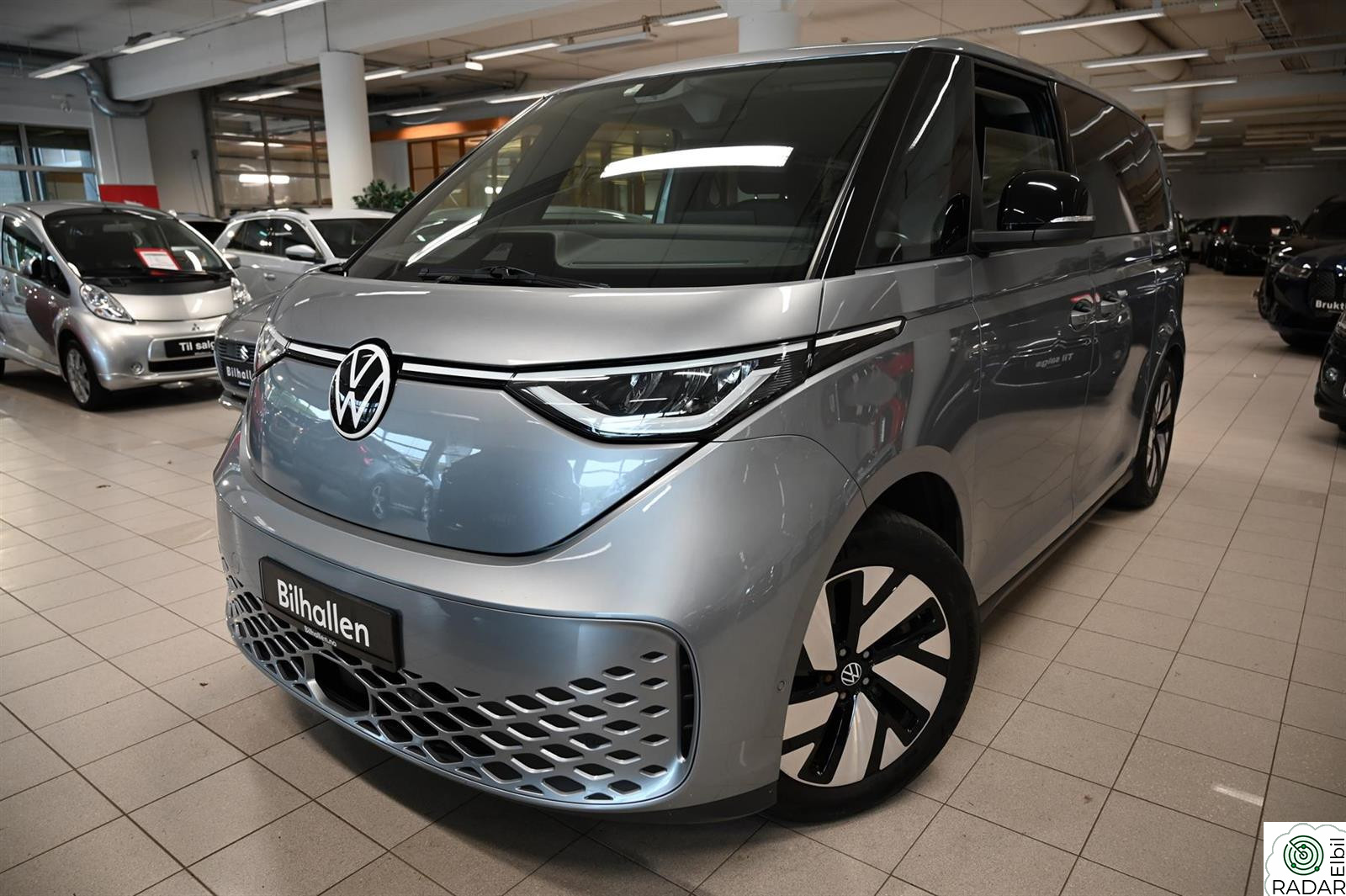 VOLKSWAGEN ID. BUZZ PRO 150 KW PRO 77kW 5-seter 204hk m/ACC/LED/Kamera/Krok++