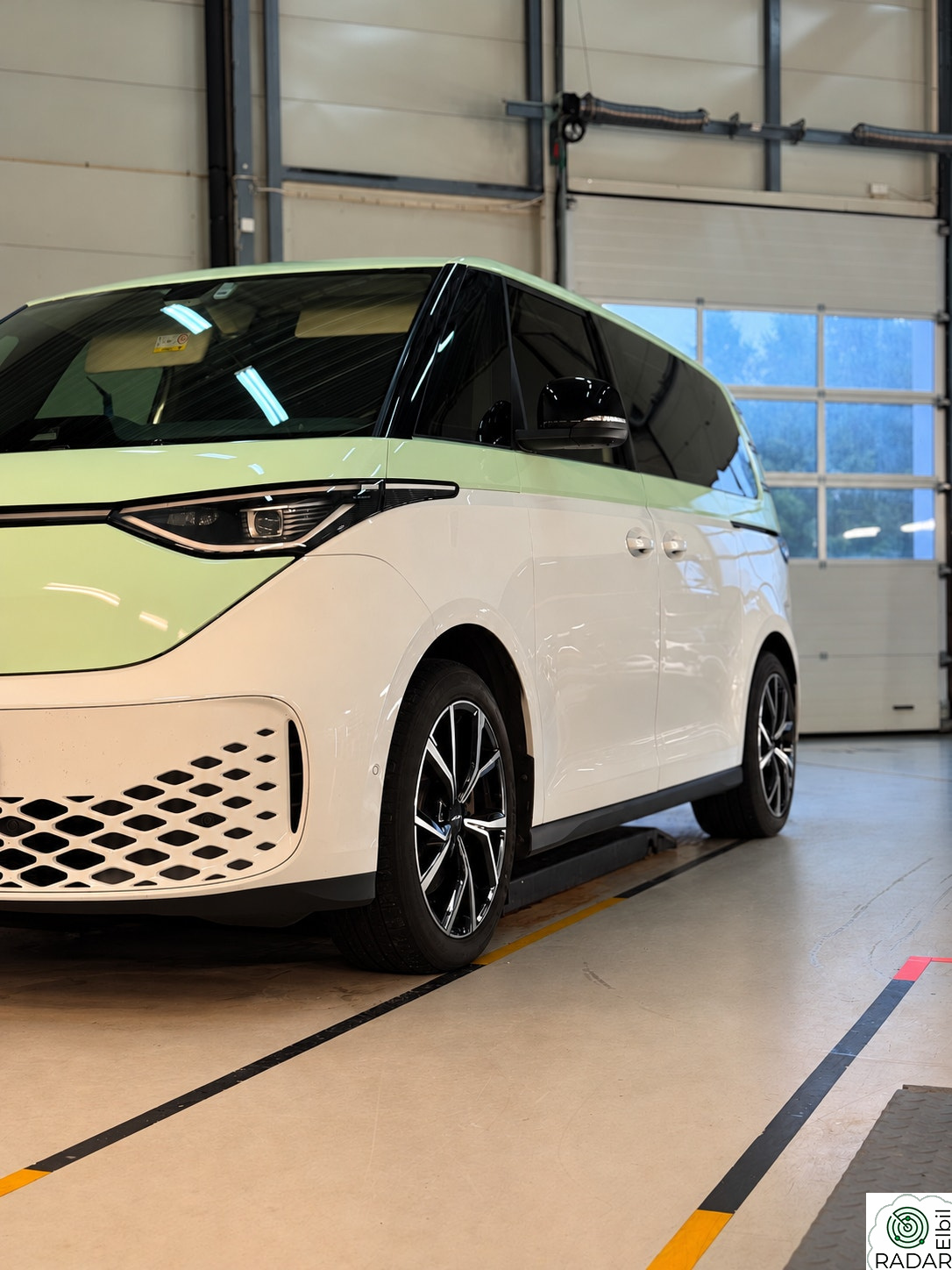 VOLKSWAGEN ID. BUZZ PRO 150 KW Pro 77kWh 204hk