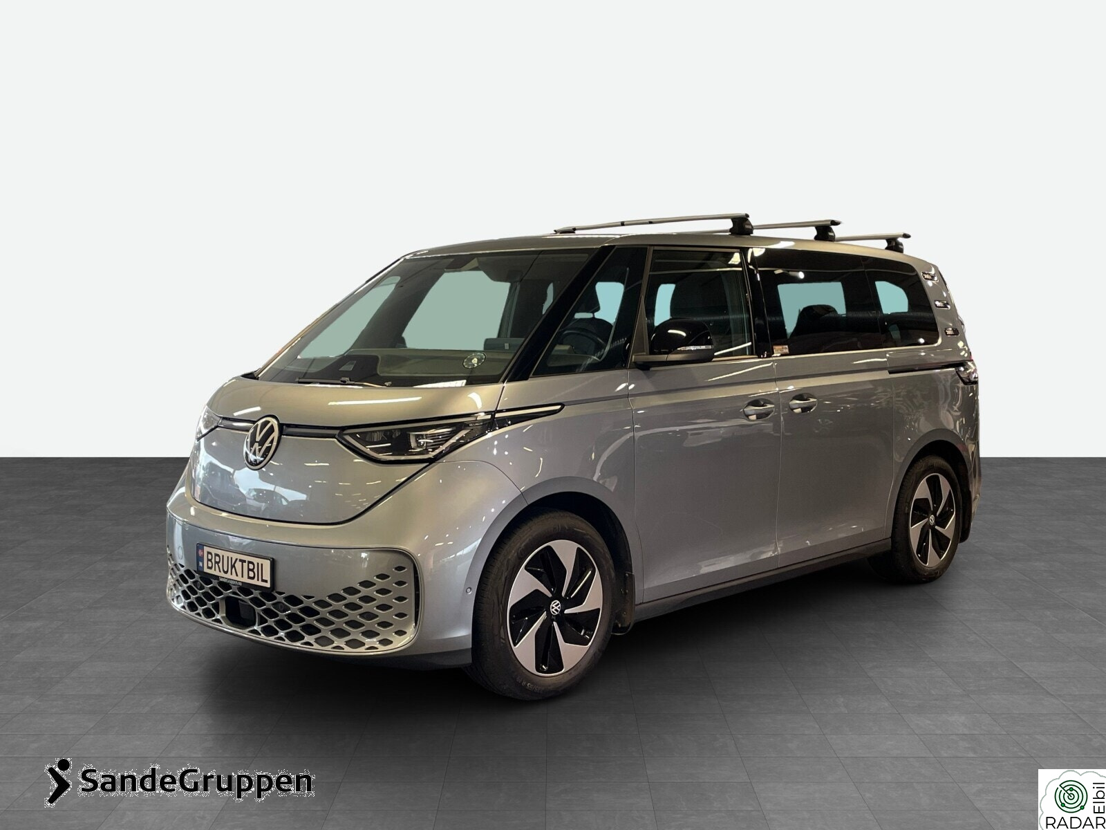 VOLKSWAGEN ID. BUZZ PRO 150 KW Pro 77kWh 204hk /NY EU-KONTROLL/HENGERFESTE/TAKBØYLER++