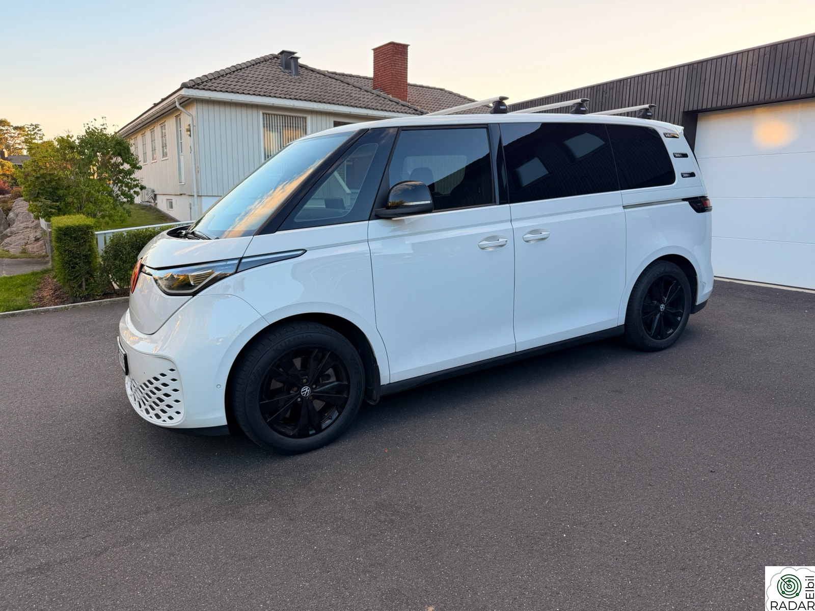 VOLKSWAGEN ID. BUZZ PRO 150 KW Pro 77kWh 204hk