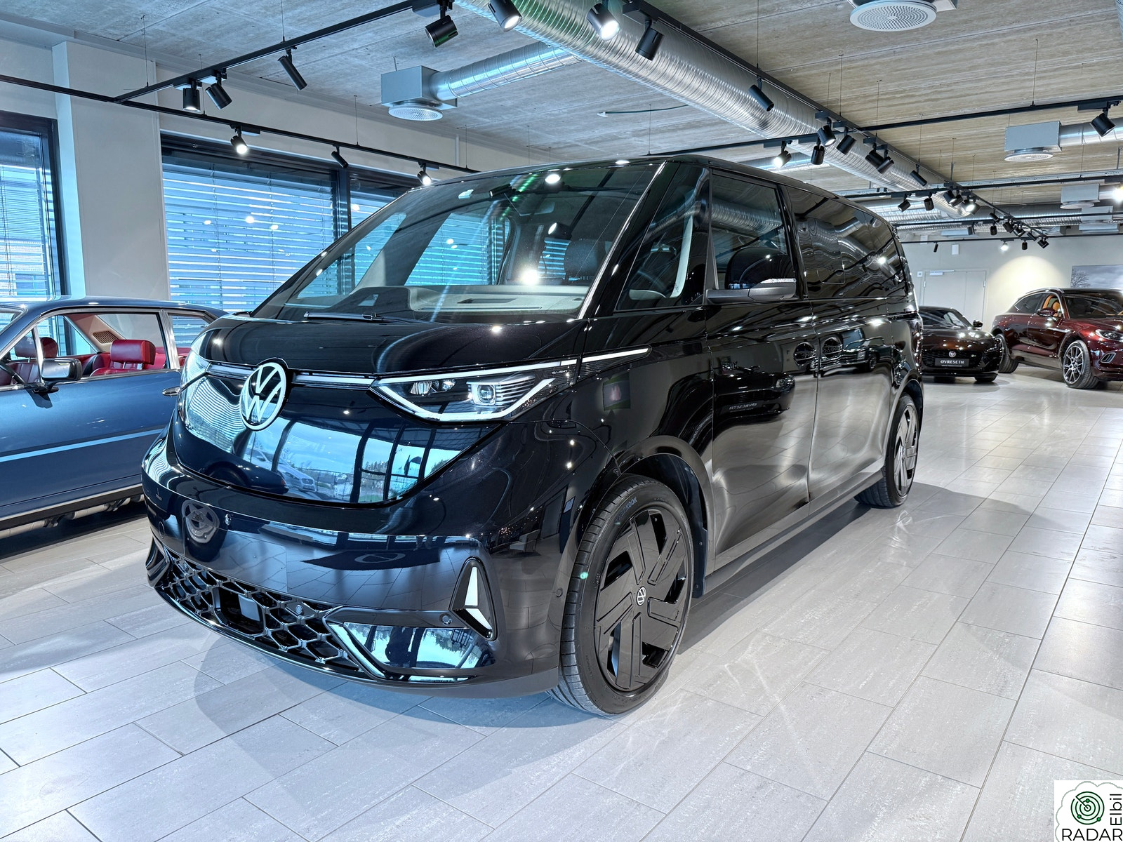 VOLKSWAGEN ID. BUZZ GTX LR 250 kW GTX 4MOTION Lang Exclusive 340hk 6-seter