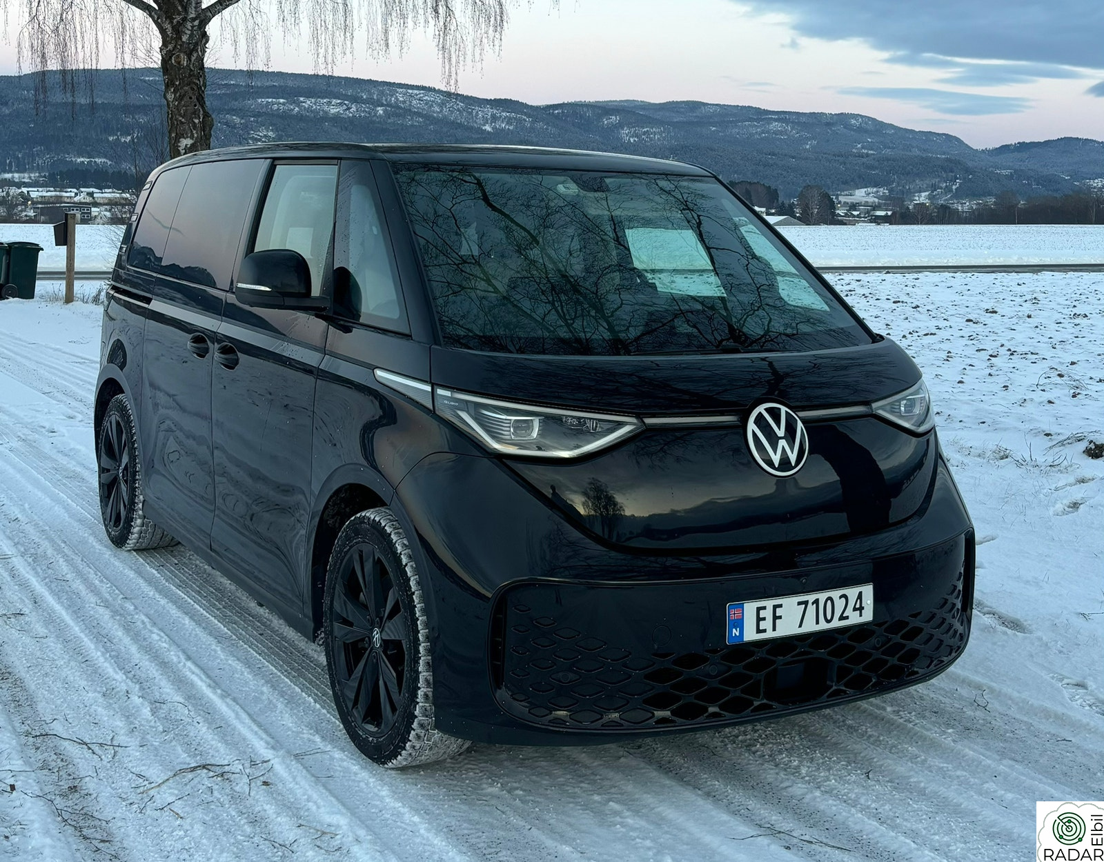 VOLKSWAGEN ID. BUZZ PRO 150 KW Pro 150kWh|premium|fullutstyrt| 2x 20''|