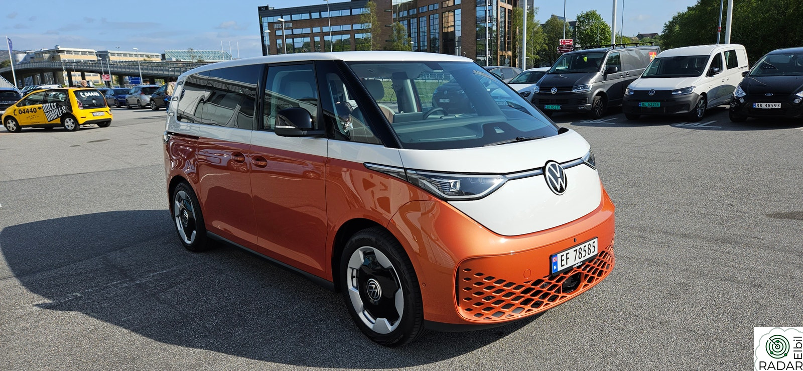 VOLKSWAGEN ID. BUZZ PRO 150 KW Pro/82kWh/krok/Matrix/360/El-dører,bakluke/20"alu/