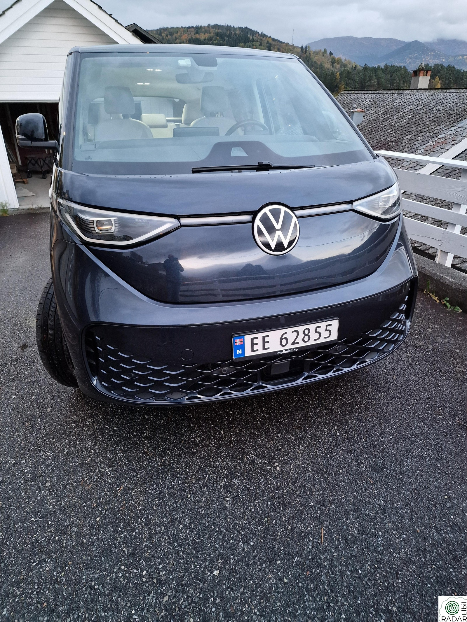 VOLKSWAGEN ID. BUZZ PRO 150 KW Pro Komfort 77kWh 204hk / El.seter / EL skyvedør /