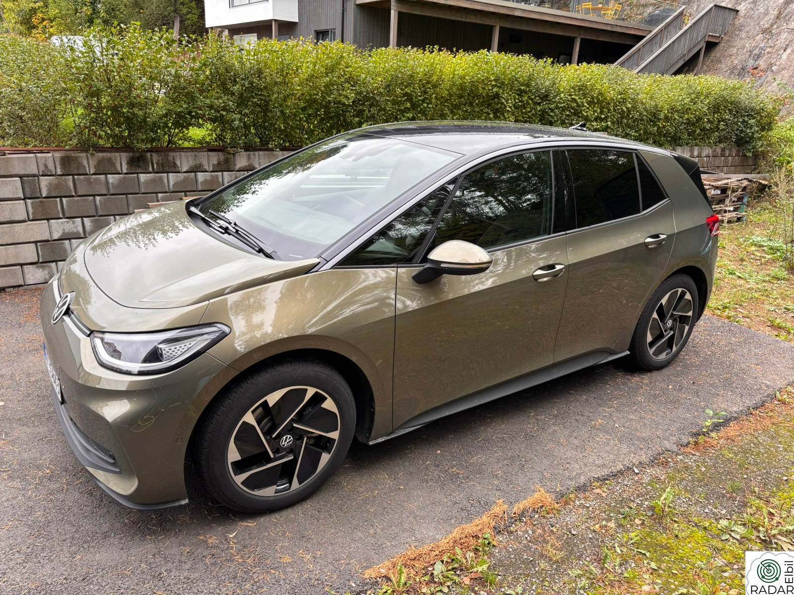 VOLKSWAGEN ID.3 PRO 150 KW HIGHLINE DARK OLIVE GREEN
