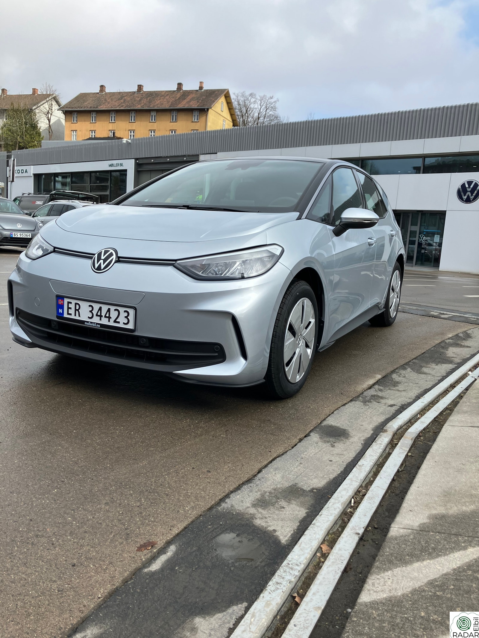 VOLKSWAGEN ID.3 PURE 125 KW Pure 52kWh 170hk