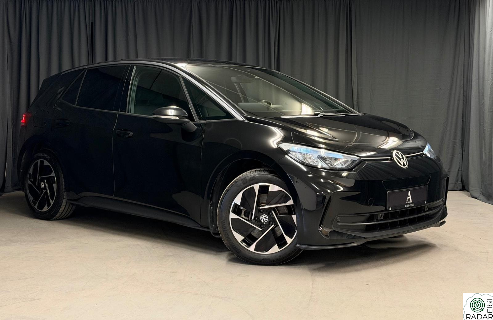 VOLKSWAGEN ID.3 PURE 125 kW PURE/BUSINESS/ACC/KAMERA/1EIER/CARPlAY/NAVI/GARANTI