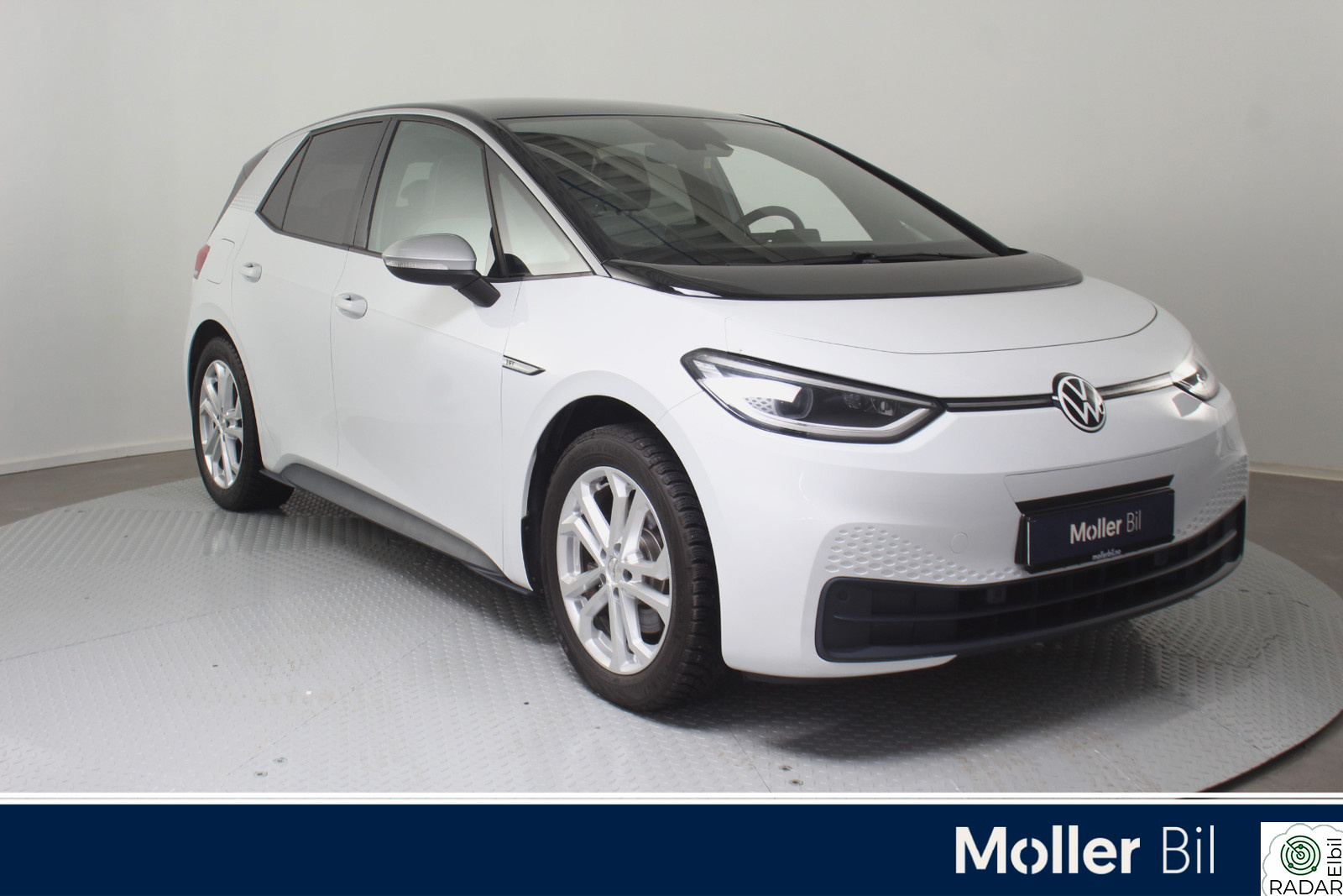 VOLKSWAGEN ID.3 PRO 150 KW 1st Plus - Matrix, R.kam, Keyless, Navi, ACC