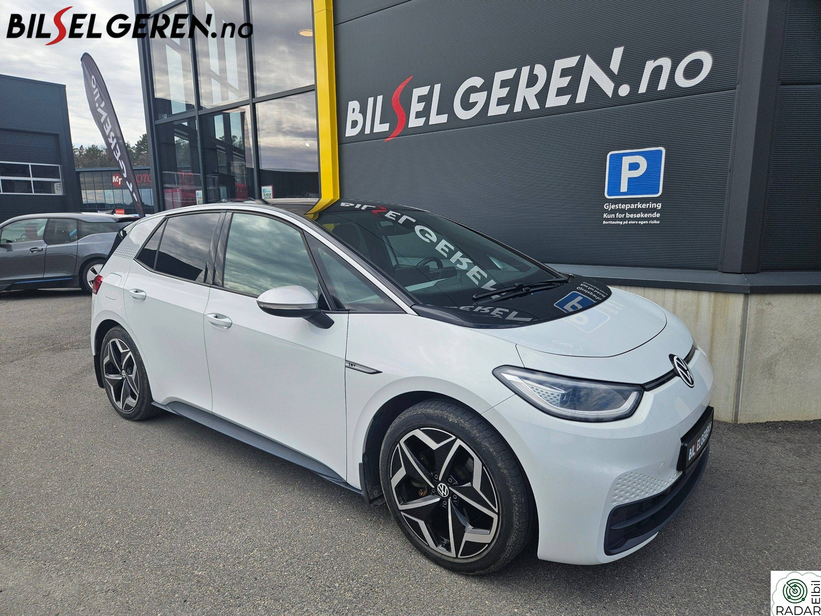 VOLKSWAGEN ID.3 PRO 150 KW 1st Plus / Matrix / ACC / Varmepumpe / Krok