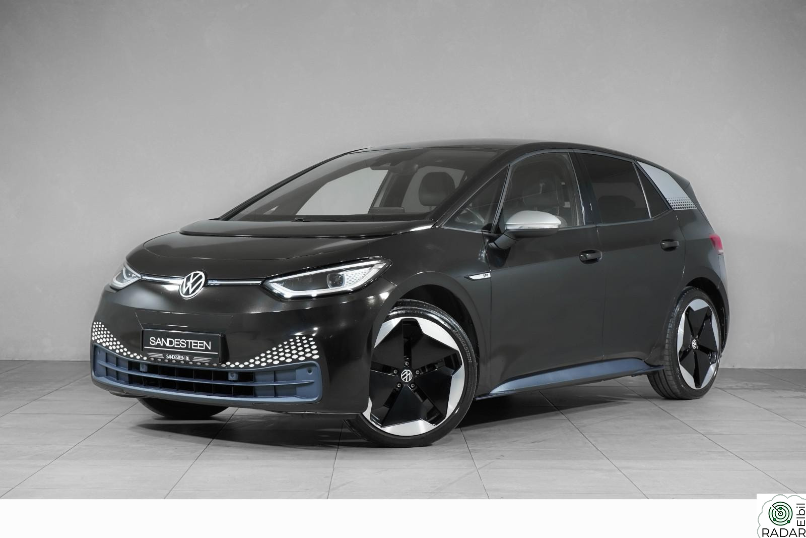 VOLKSWAGEN ID.3 PRO 150 KW 1ST MAX/MASSASJESETER/HEADUP/ACC/BLINDSONE/PANORAMA TAK