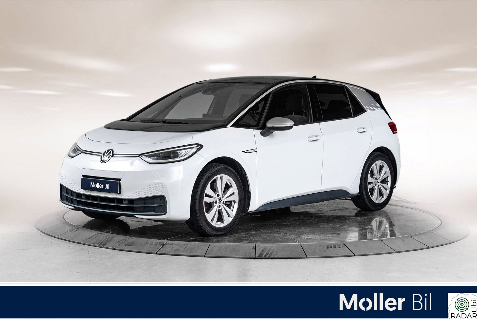 VOLKSWAGEN ID.3 PRO 150 KW 1st max - HUD, Pano, R.kam, Matrix