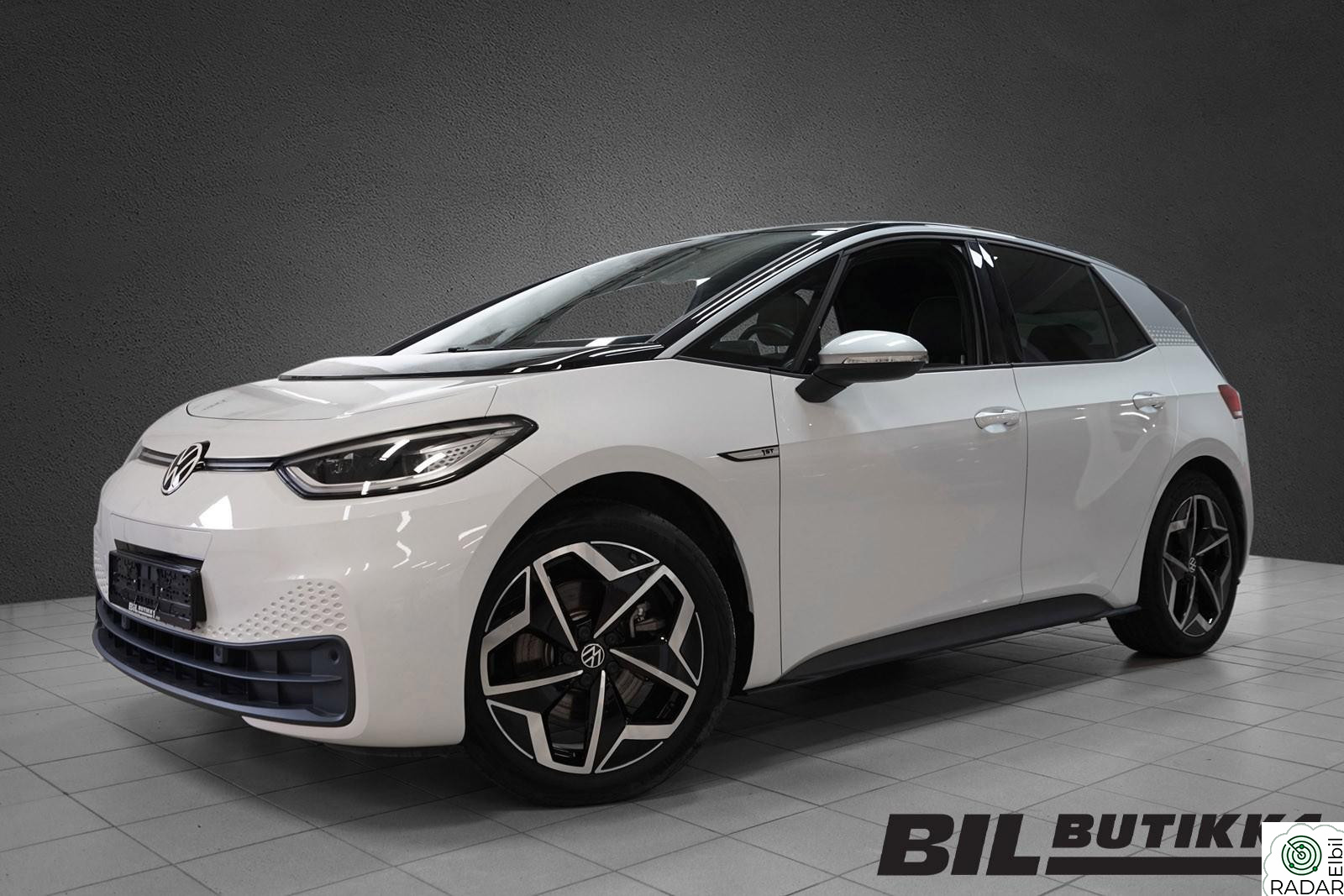 VOLKSWAGEN ID.3 PRO 150 KW 1st Plus PRO 58kWh 417km |Matrix LED|19"|Varmepumpe|+mm