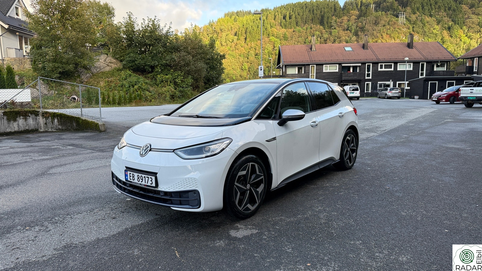 VOLKSWAGEN ID.3 PRO 150 KW 1st Plus 204hk/R.Kamera/Carplay/Matrix LED/ACC/Ambiente