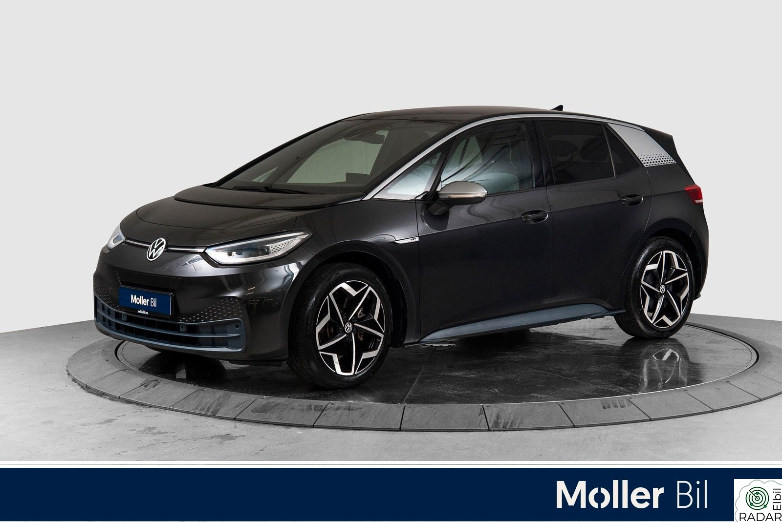 VOLKSWAGEN ID.3 PRO 150 KW 1st Plus *ACC/Keyless/Matrix/R.kamera*