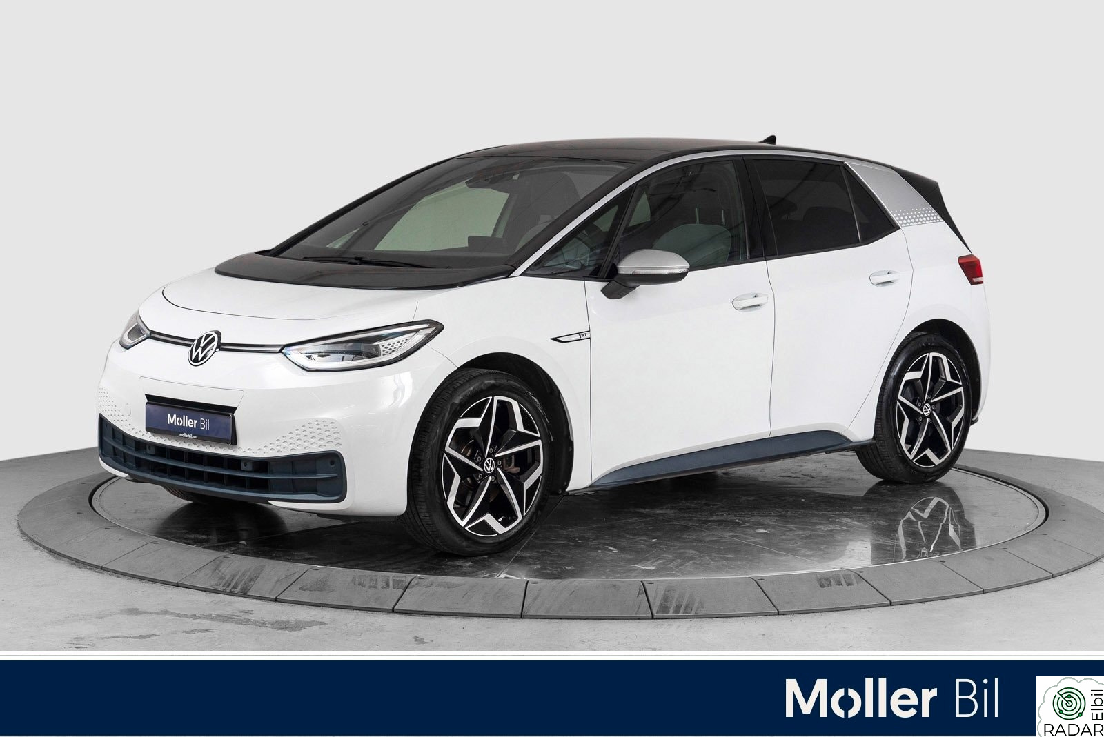 VOLKSWAGEN ID.3 PRO 150 KW 1st Plus *ACC/Keyless/Matrix/R.kamera*