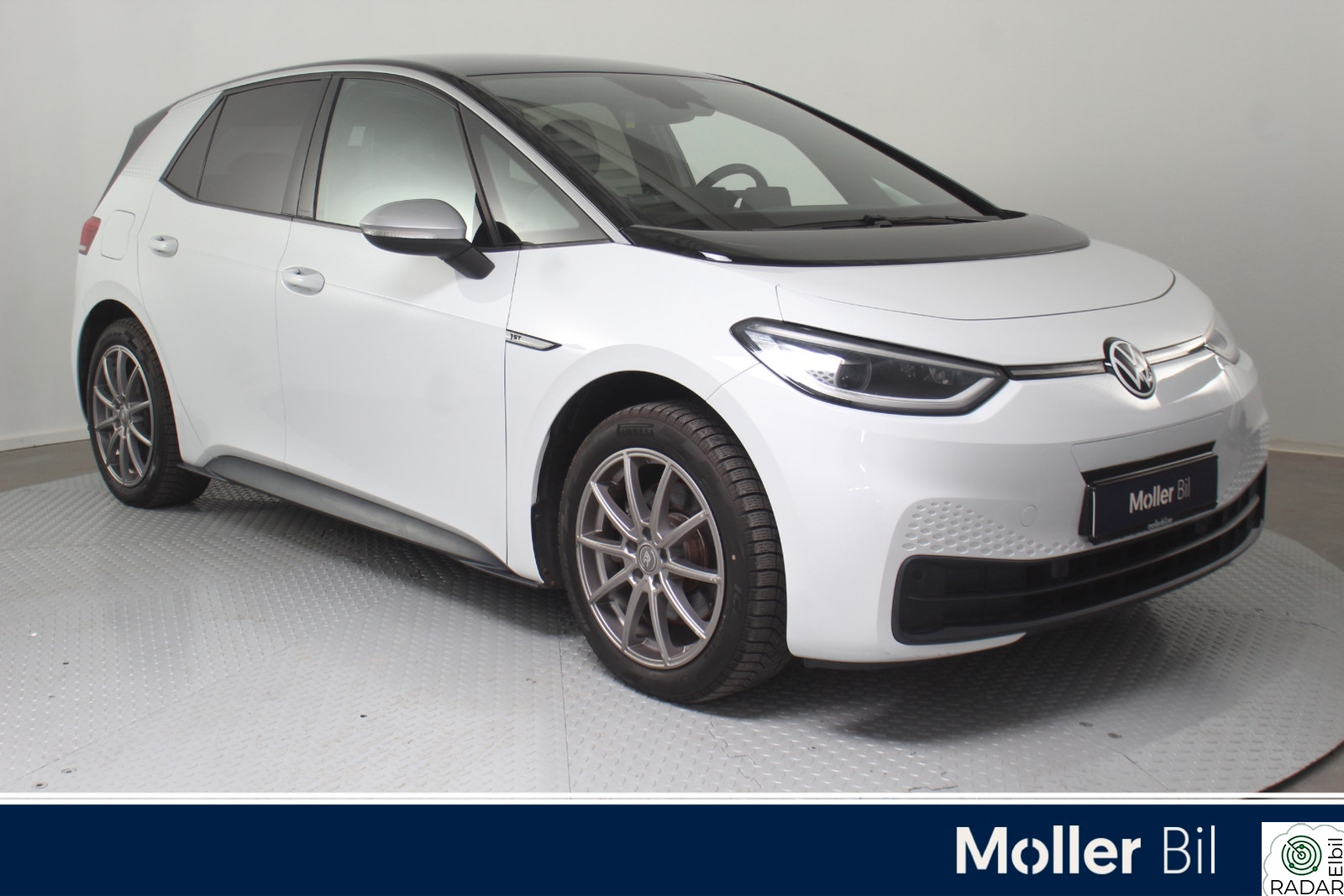 VOLKSWAGEN ID.3 PRO 150 KW 1st Plus - Matrix, R.kam, Keyless, Navi, ACC