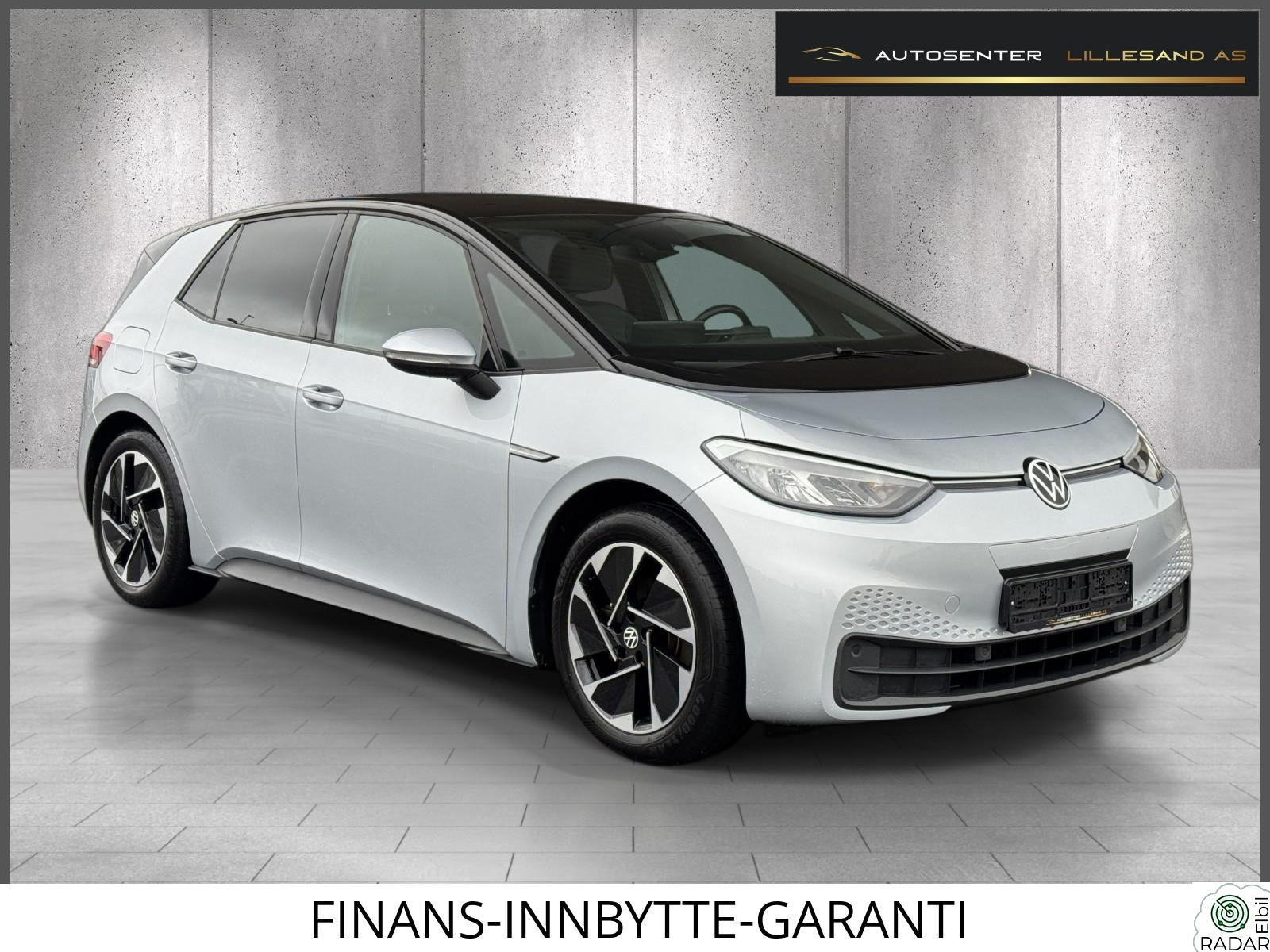 VOLKSWAGEN ID.3 PURE 110 KW PURE/ 348WLTP/ Acc/ P.Sens/ Nav/ BT/ +++