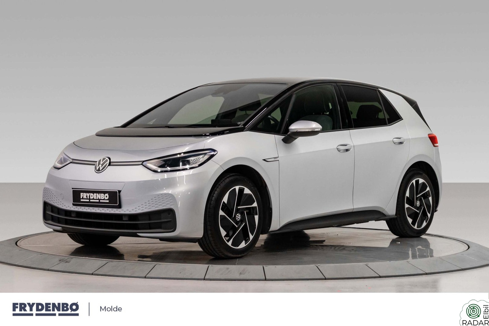 VOLKSWAGEN ID.3 PRO 150 KW Pro Performance Business STYLE|LEDMATRIX|R.KAM|VARMEP+