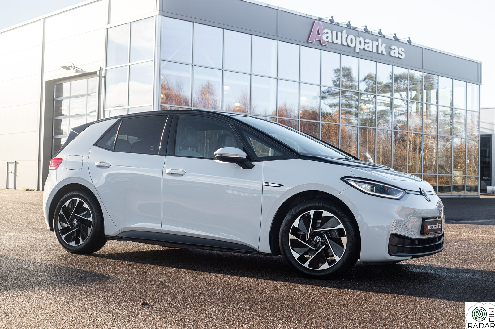 VOLKSWAGEN ID.3 PRO 150 KW Pro Performance/NORSK/ADAPTIV/P.VARME/R.KAMERA/EN-EIER