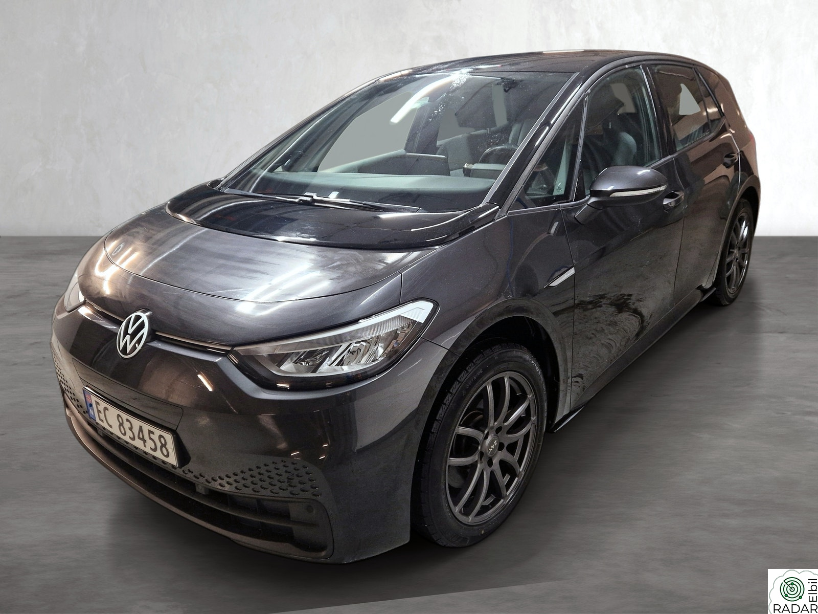 VOLKSWAGEN ID.3 PURE 110 KW id.3 LAV KM / Garanti / Gode dekk / Service + EU ok