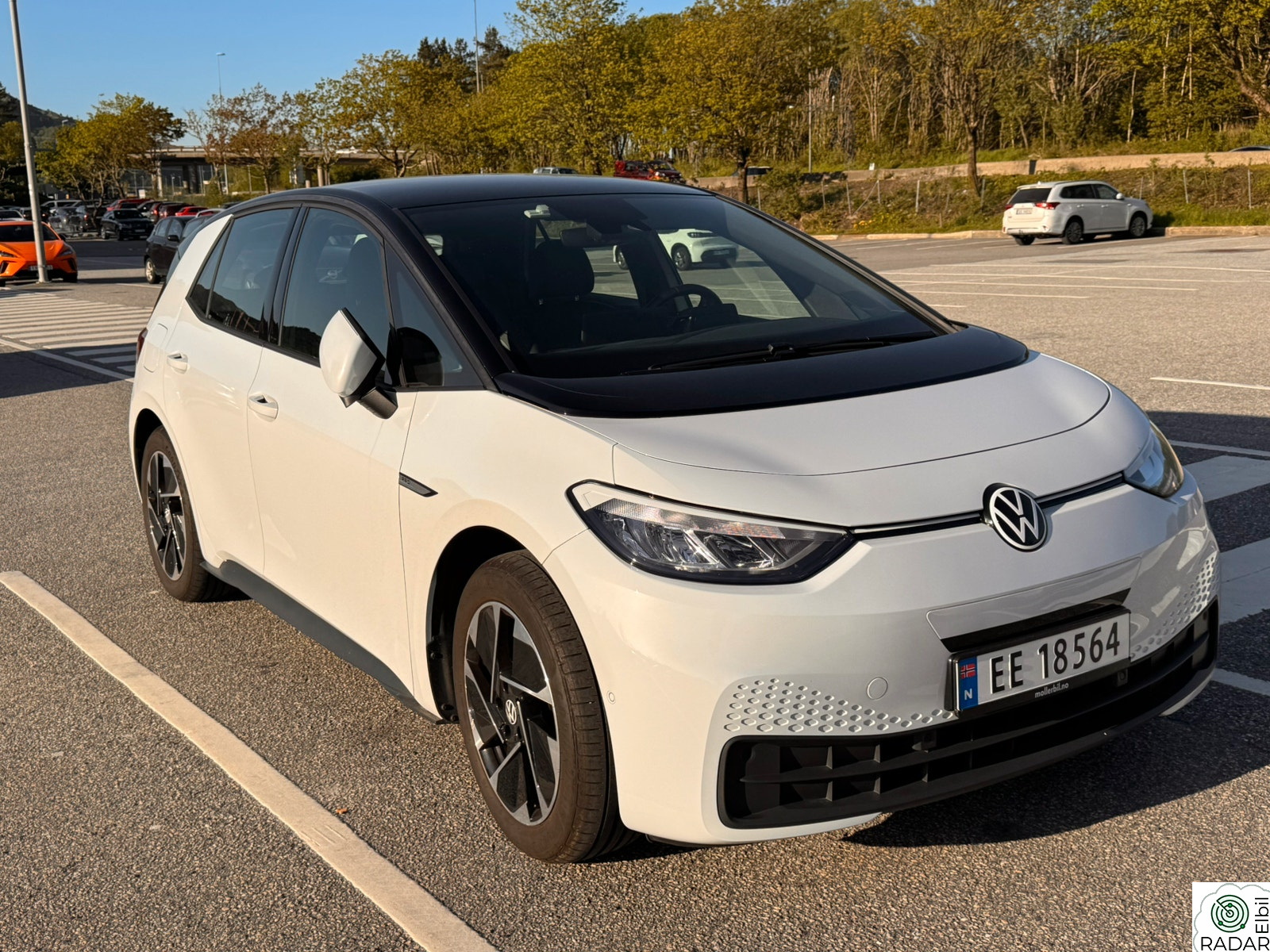 VOLKSWAGEN ID.3 PRO 107 KW Pro 58kWh 145hk  R.kam, Keyless, Navi, ACC, 18"
