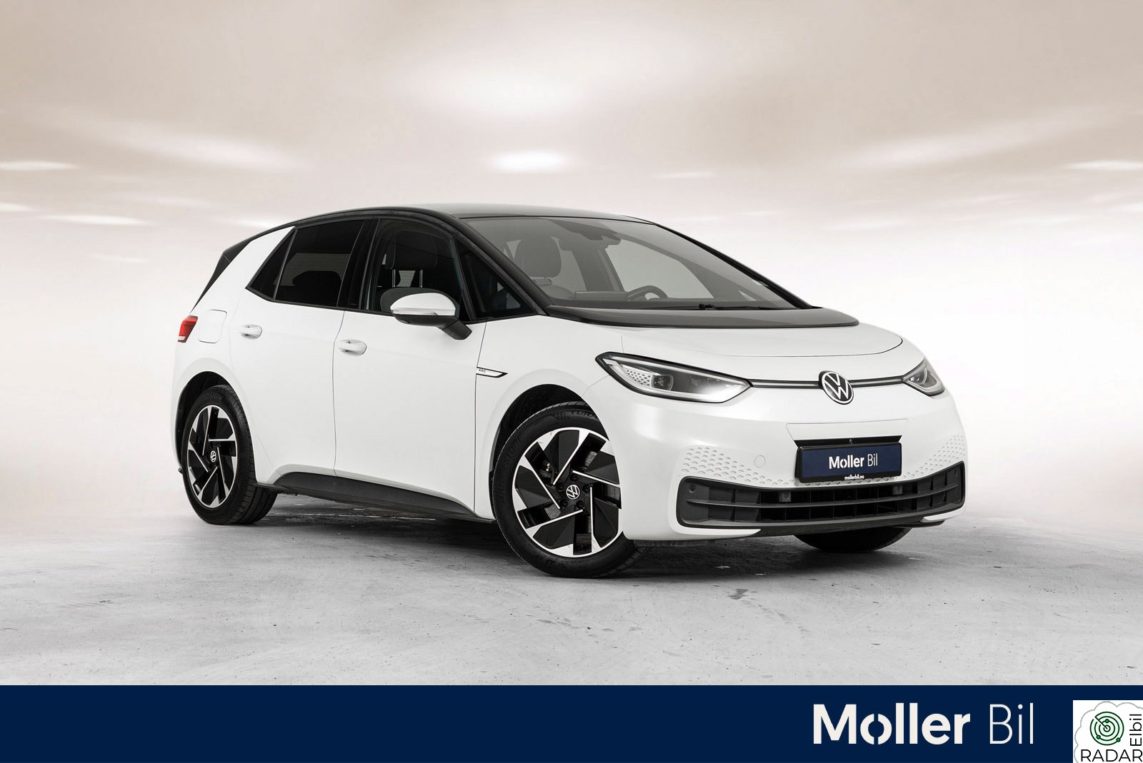VOLKSWAGEN ID.3 PRO 150 KW Pro 58kWh 204HK Pano-360-HUD-Matrix-Style-V.pumpe mm.