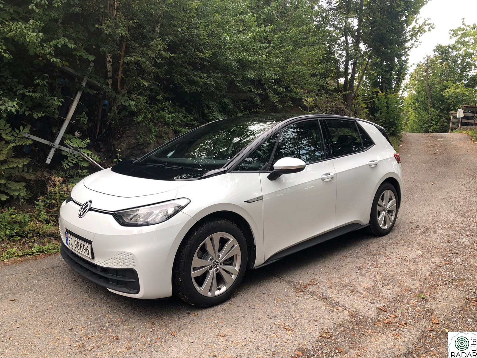 VOLKSWAGEN ID.3 PRO 107 KW Pro 58kWh 145hk