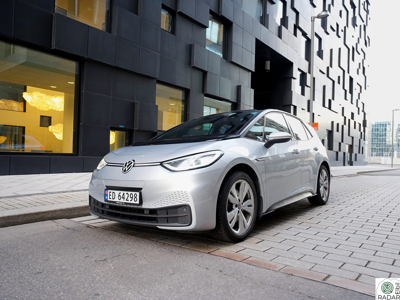 VOLKSWAGEN ID.3 PRO S 150 KW Pro S | Massasje| EL-seter | Topputstyrt+++