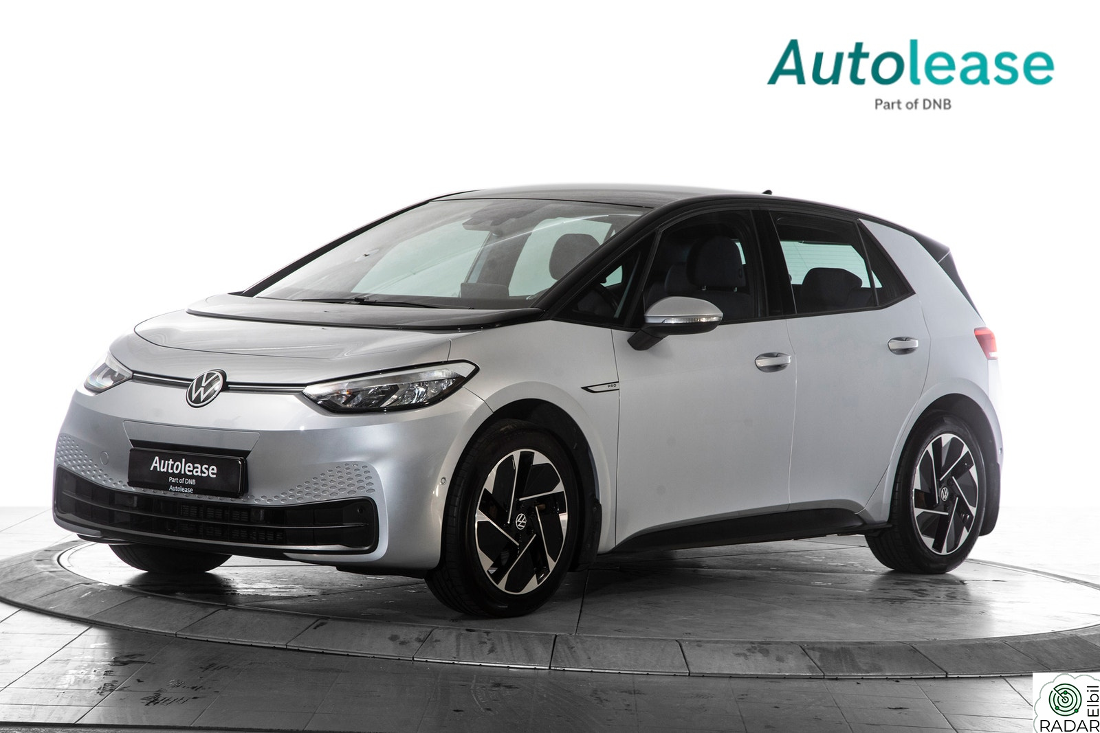 VOLKSWAGEN ID.3 PRO 107 KW Pro 58kWh 145hk, Forvarming / Kamera / carplay +++,