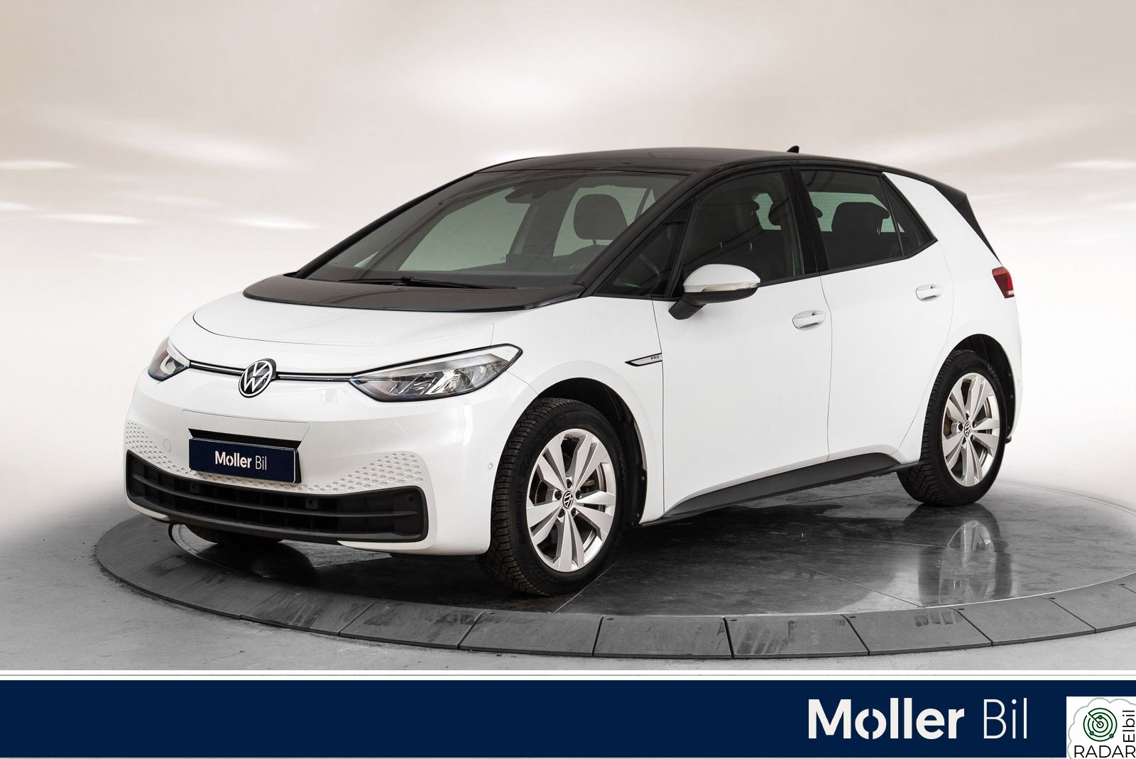 VOLKSWAGEN ID.3 PRO 107 KW Pro - 18", R.Kam, LED, Keyless, Navi