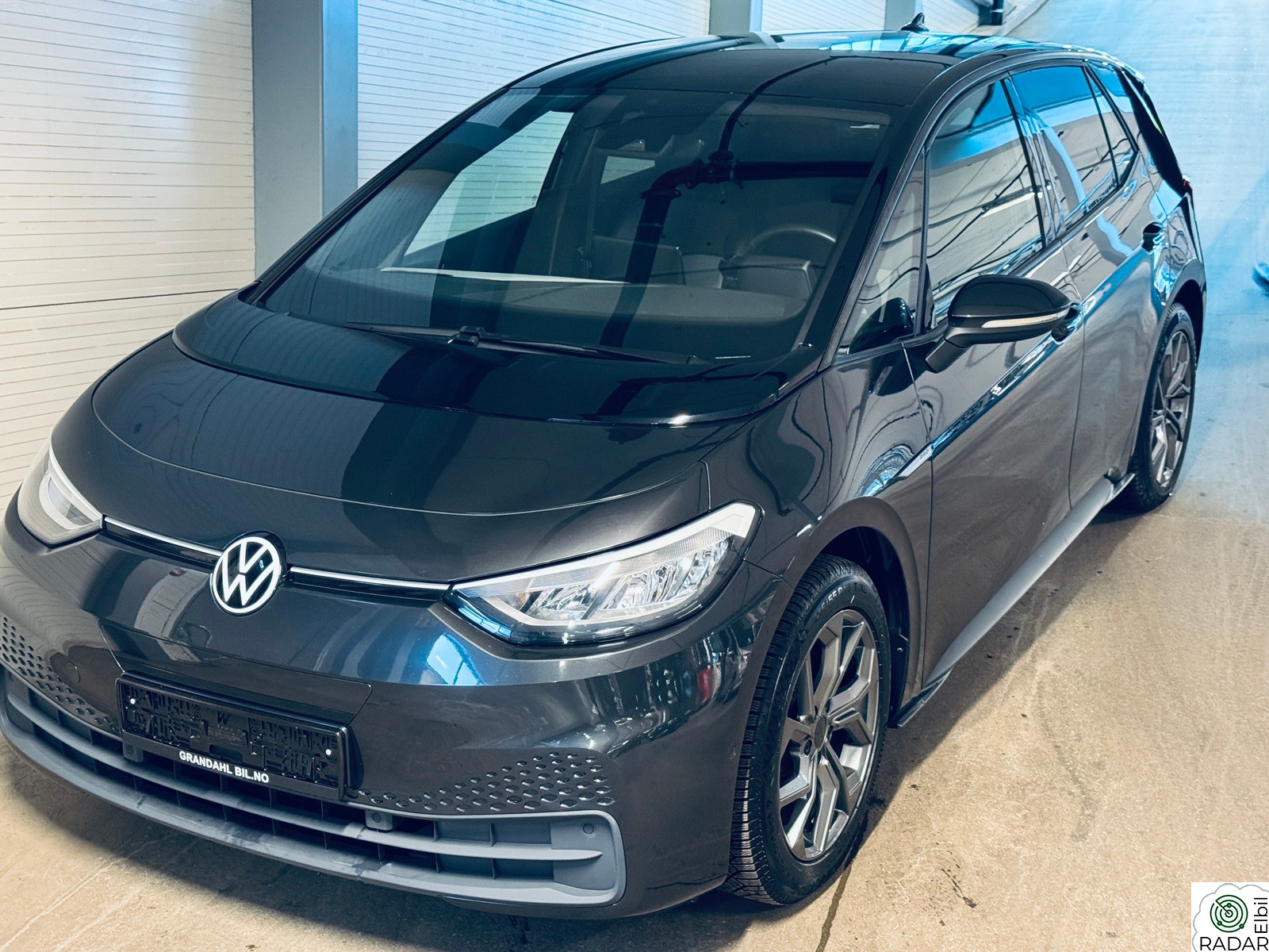 VOLKSWAGEN ID.3 PRO 150 KW WLTP 422 KM - Ryggekamera - Varme i ratt - Ny i Norge