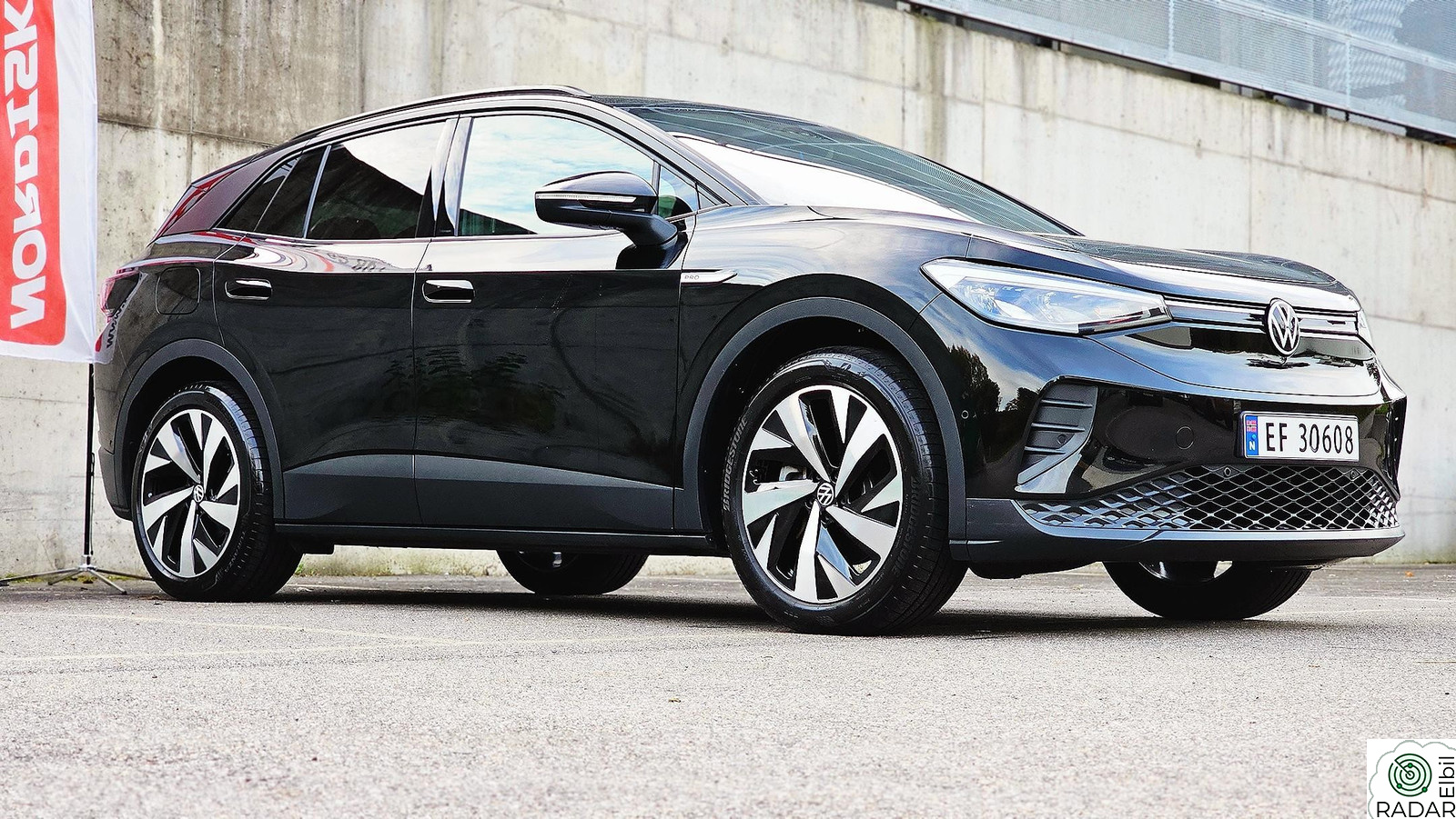VOLKSWAGEN ID.4 PRO 150 KW PRO LIMITED/204HK/77KWH/KROK/STYLE/NORSK/KAMERA