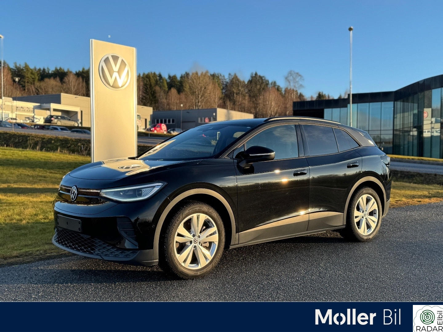 VOLKSWAGEN ID.4 PRO 4MOTION 210KW Pro Highline/ 4Motion/ 77kwh/ 286hk/ Led-Matrix