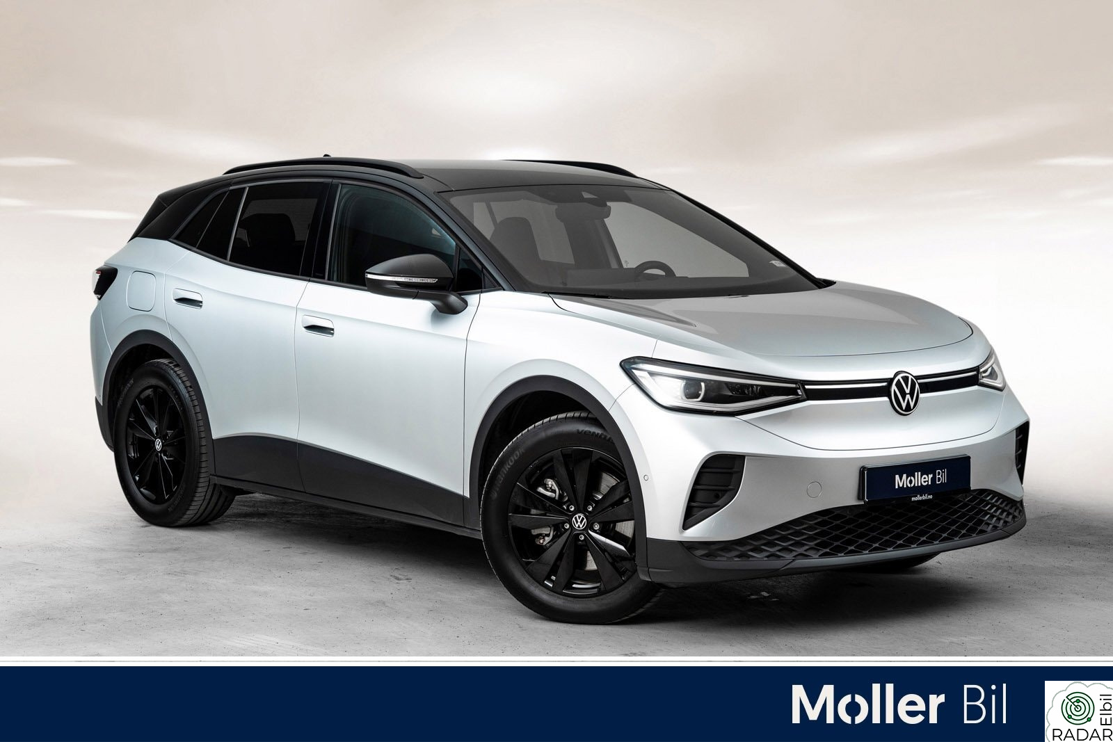 VOLKSWAGEN ID.4 PRO 4MOTION 210KW 4x4 Exclusive H.feste-Panorama-Top Sport-Matrix-R.kam