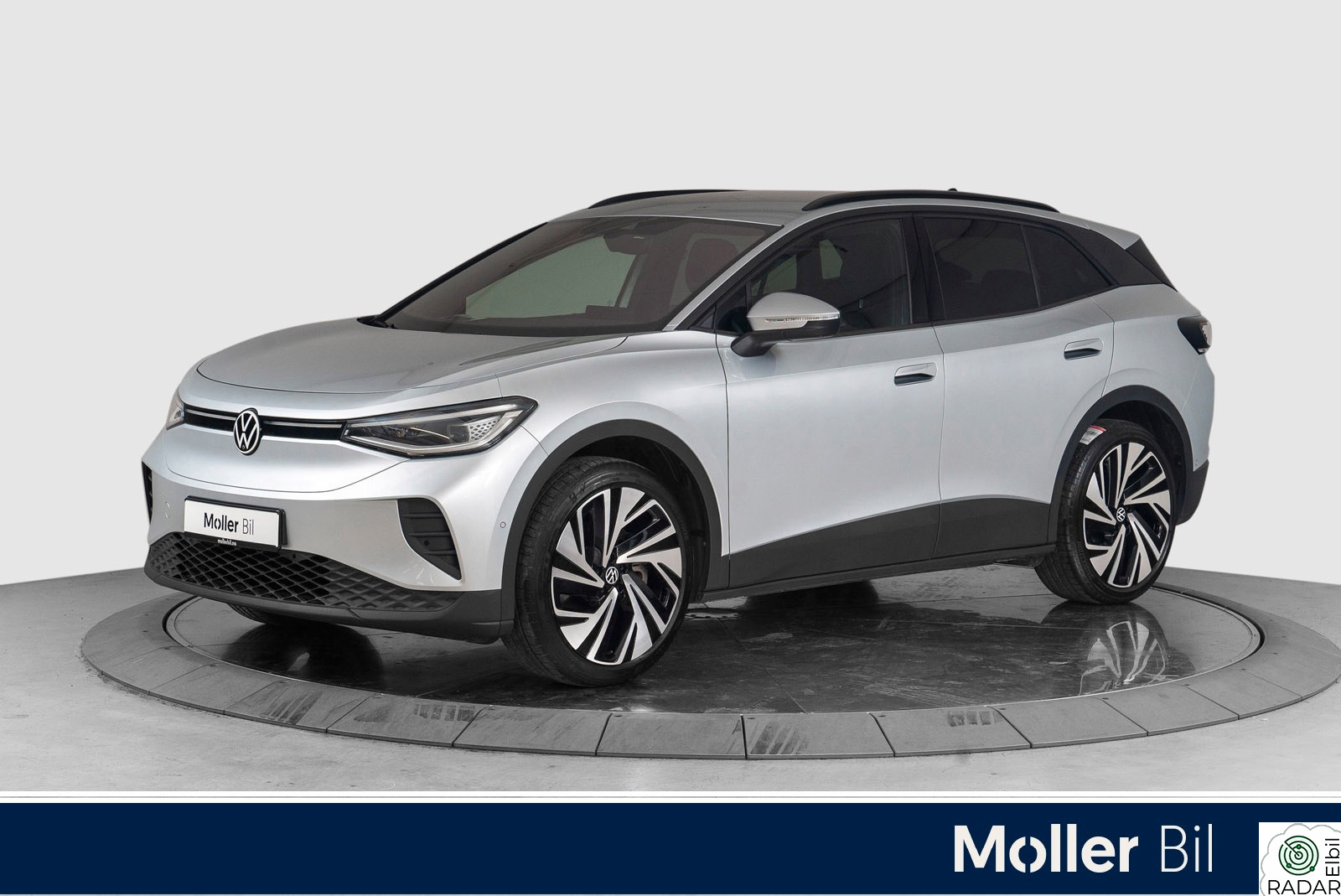 VOLKSWAGEN ID.4 PRO 4MOTION 210KW Pro 4M 77kWh 286hk Highline - 360Kam, Matrix, Krok, 21"