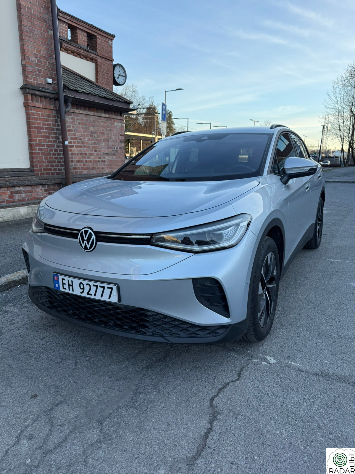 VOLKSWAGEN ID.4 PRO 4MOTION 210KW Pro 77kWh 286hk Highline