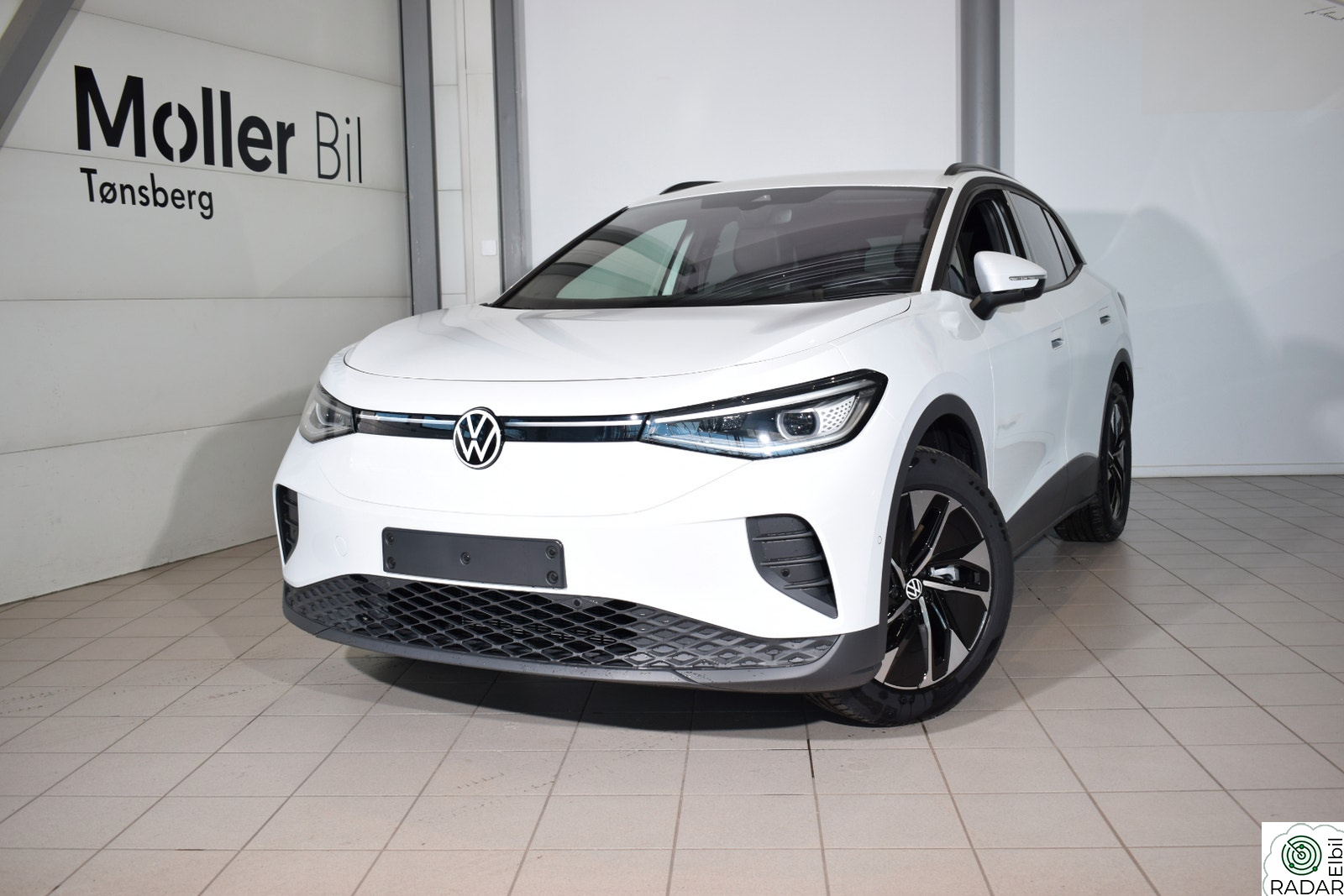VOLKSWAGEN ID.4 PRO 4MOTION 210KW Pro 4M Highl. 77kwh 286hk /Matrix /H.feste+++