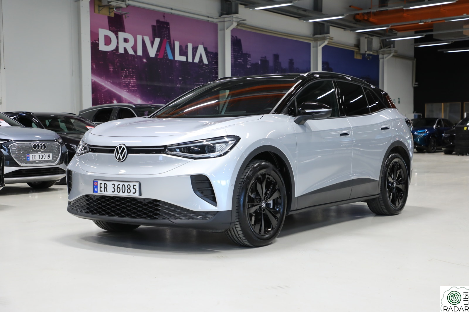 VOLKSWAGEN ID.4 PRO 4MOTION 210KW Pro 4Motion 77kWh 286hk Exclusive. Krok/Matrix