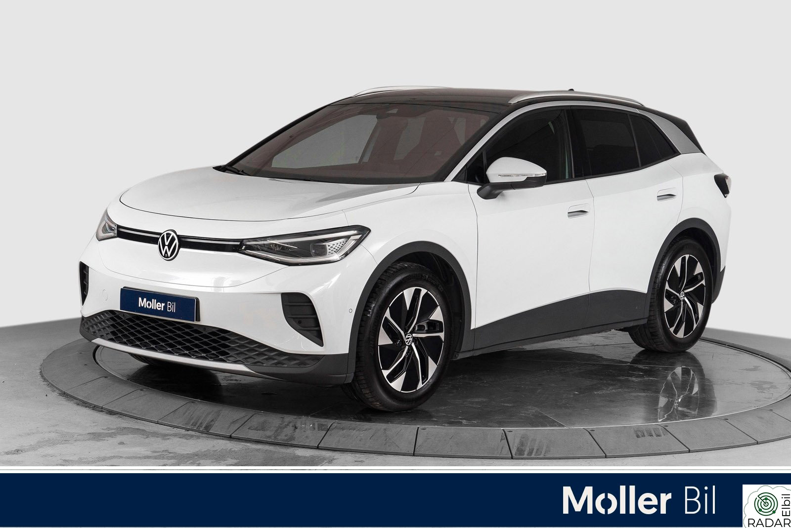 VOLKSWAGEN ID.4 PRO 4MOTION 210KW Pro 4Motion Highline - 360Kam, HUD, HK, Krok, Matrix