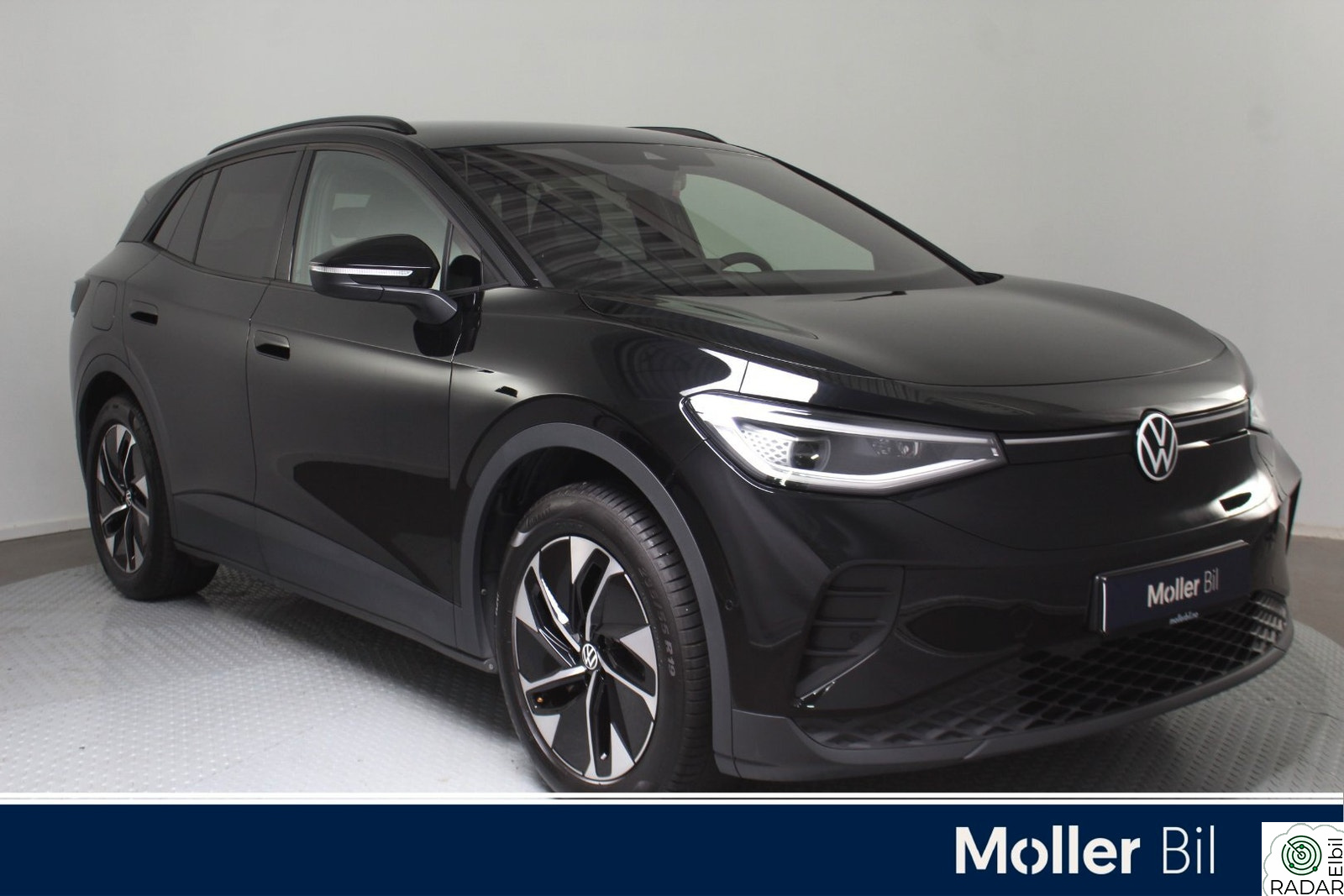 VOLKSWAGEN ID.4 PRO 4MOTION 210KW Pro 4Motion Highline - R.Kam,Matrix,KeylessAccess,Krok