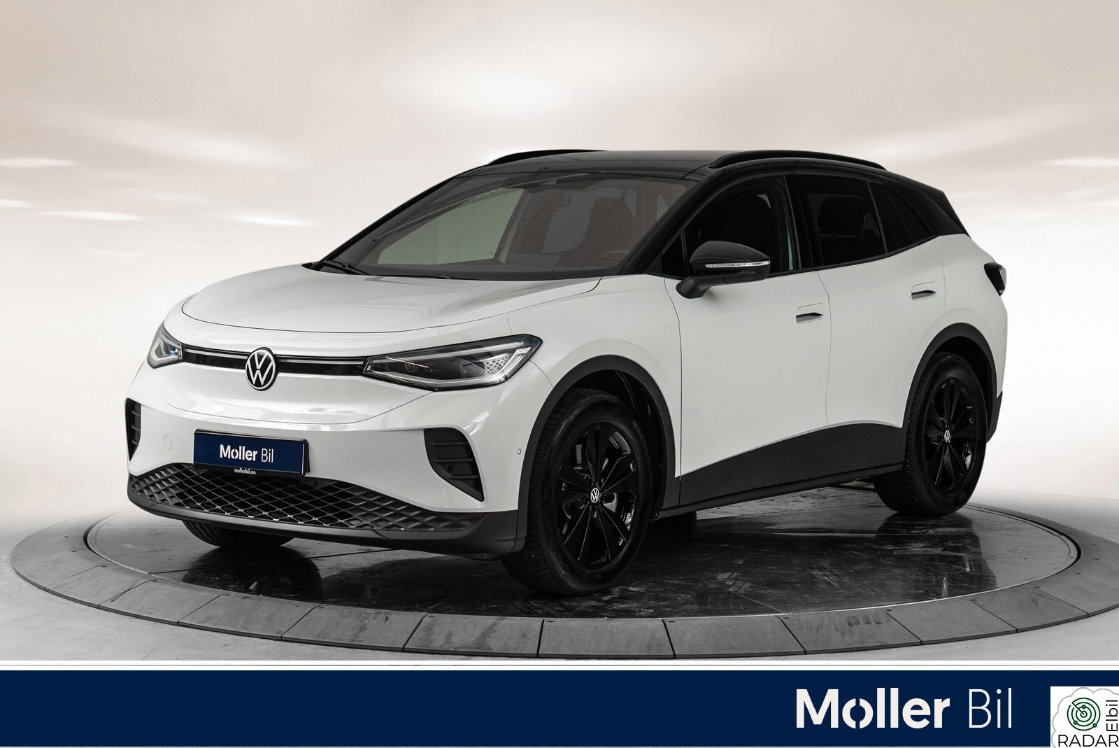VOLKSWAGEN ID.4 PRO 4MOTION 210KW Pro 4M 77kWh Excl. - Matrix, Pano, Sp.Seter, Keyless
